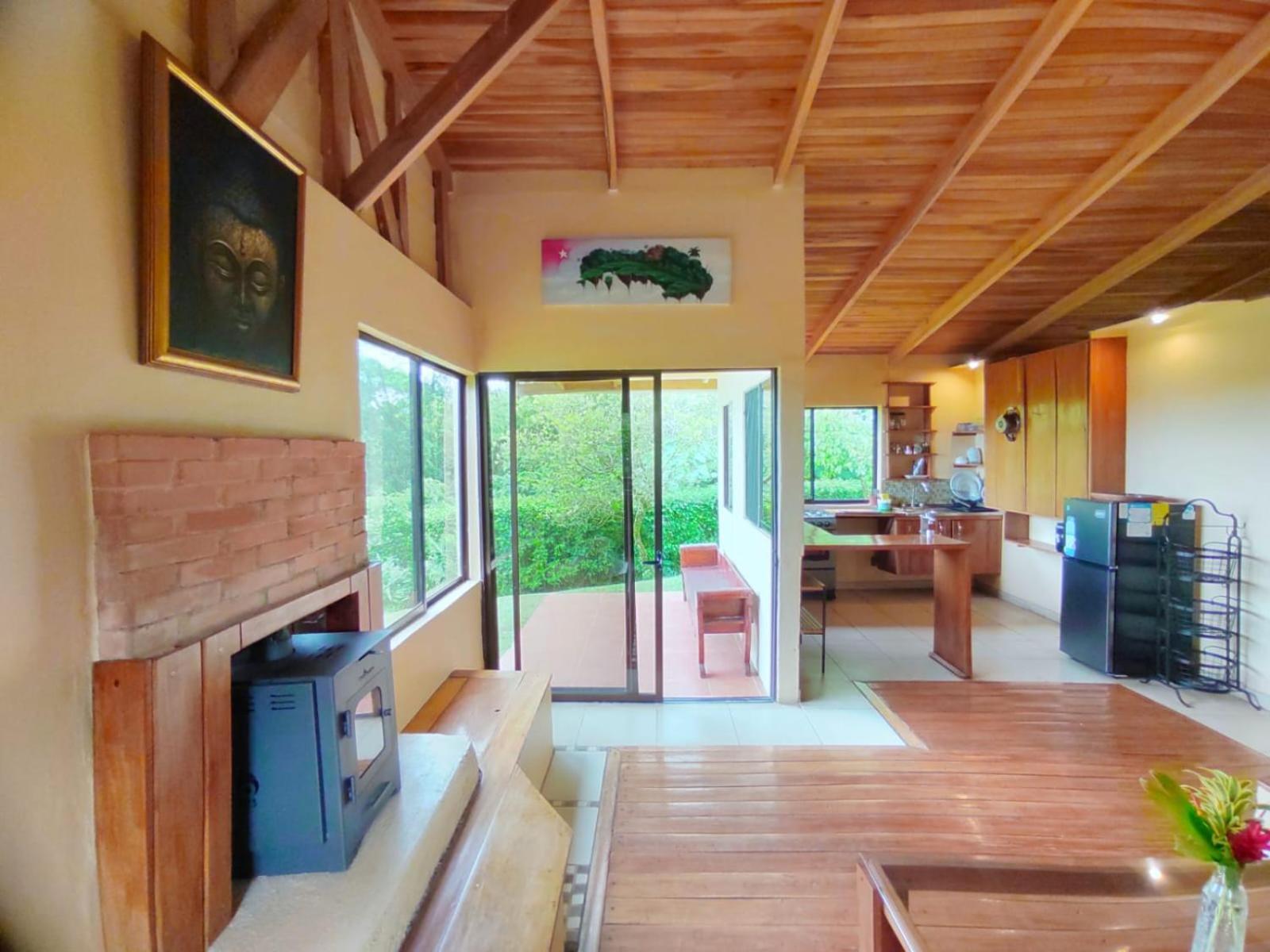 Lodge Essence Arenal & Yoga El Castillo