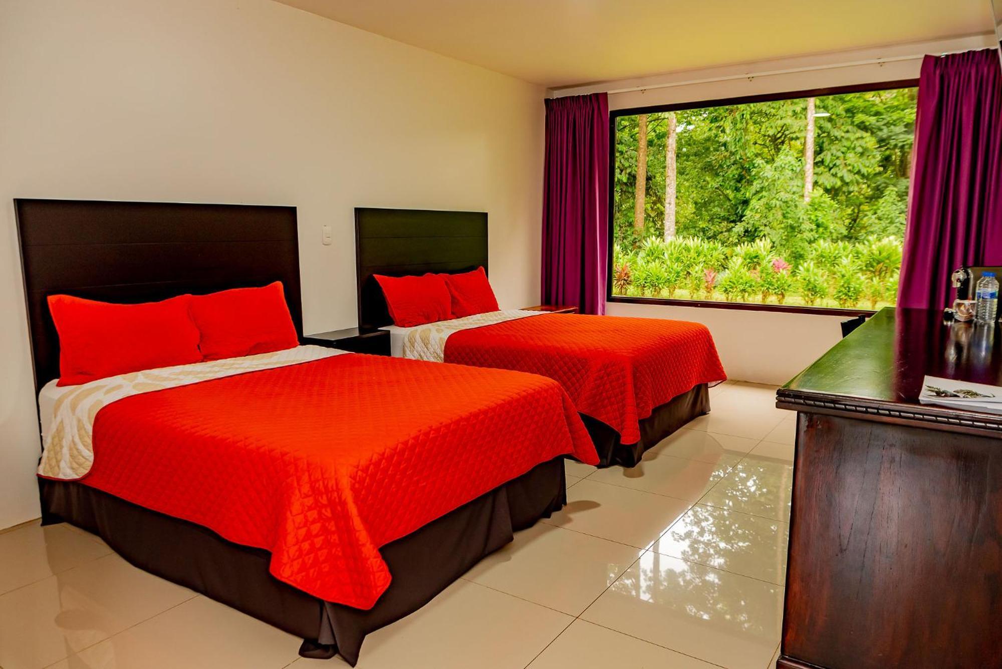 Rios Hotel