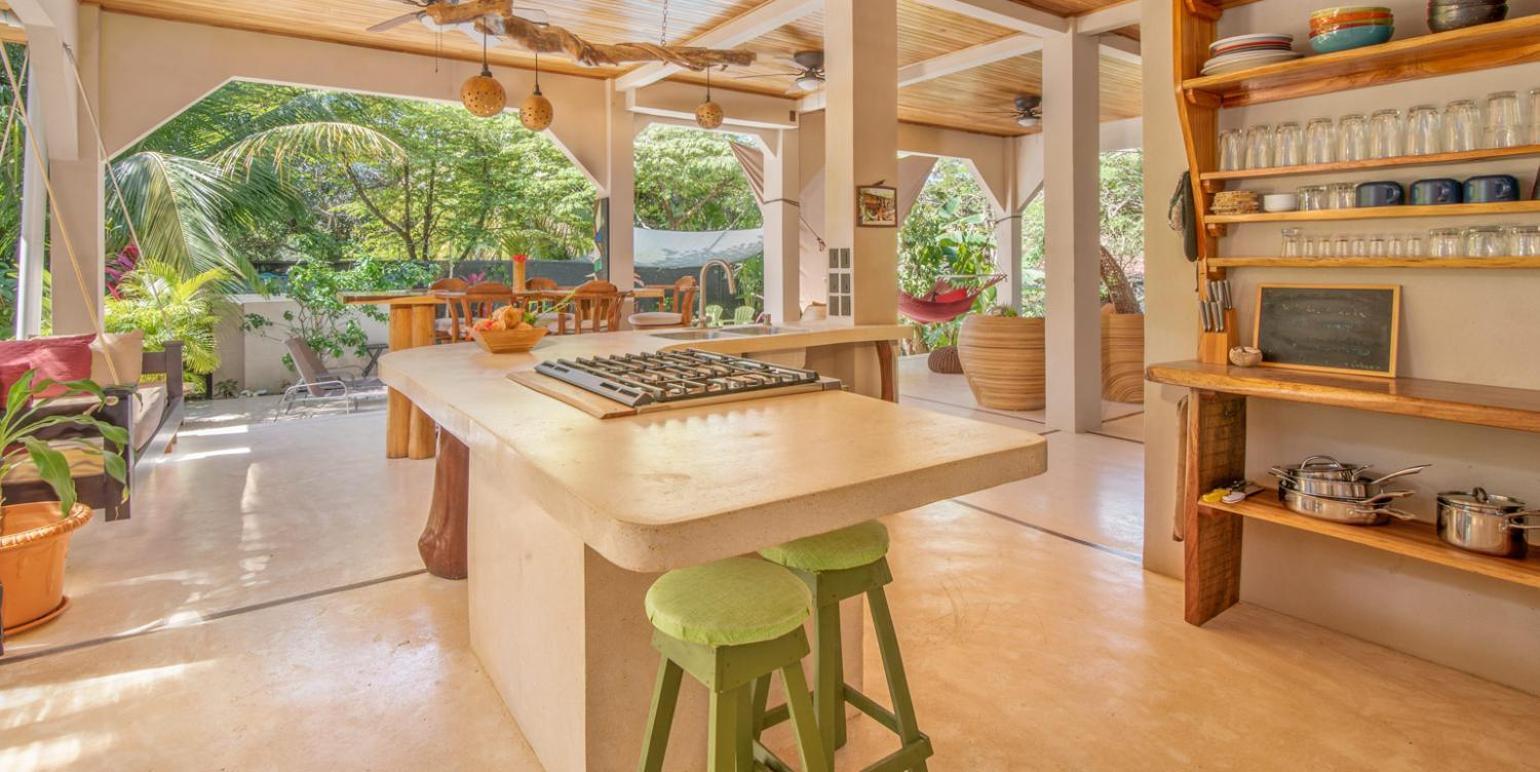 Guest house Casa Vida Ananda Walk To Playa Hermosa
