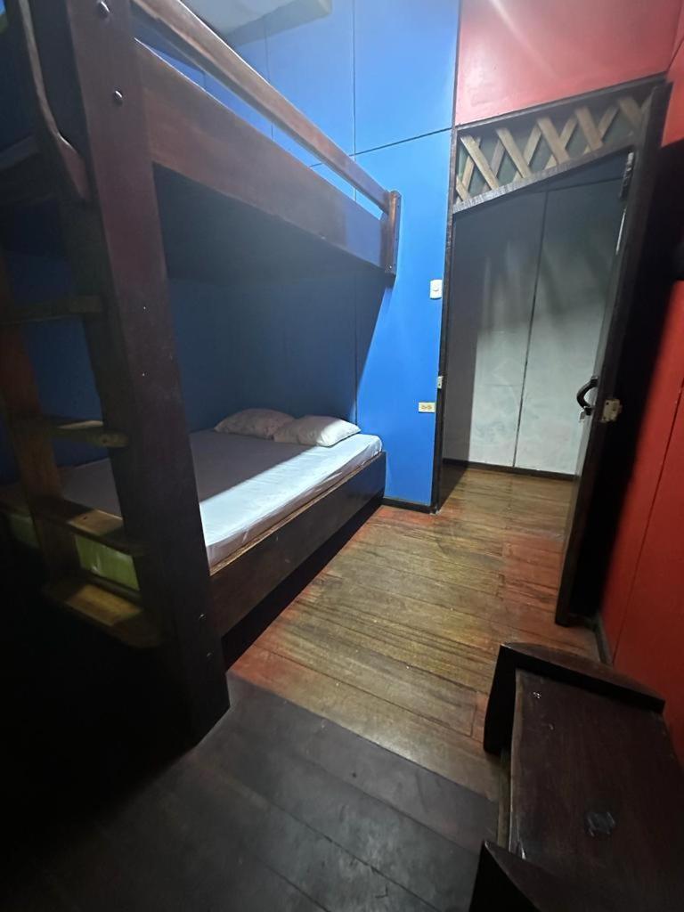 Kaya's Place Hotel 2*
