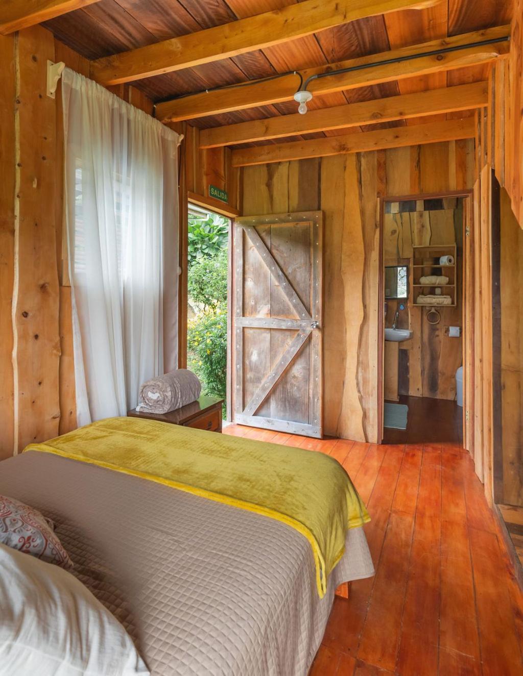 Cedrela Eco-lodge & Restaurante