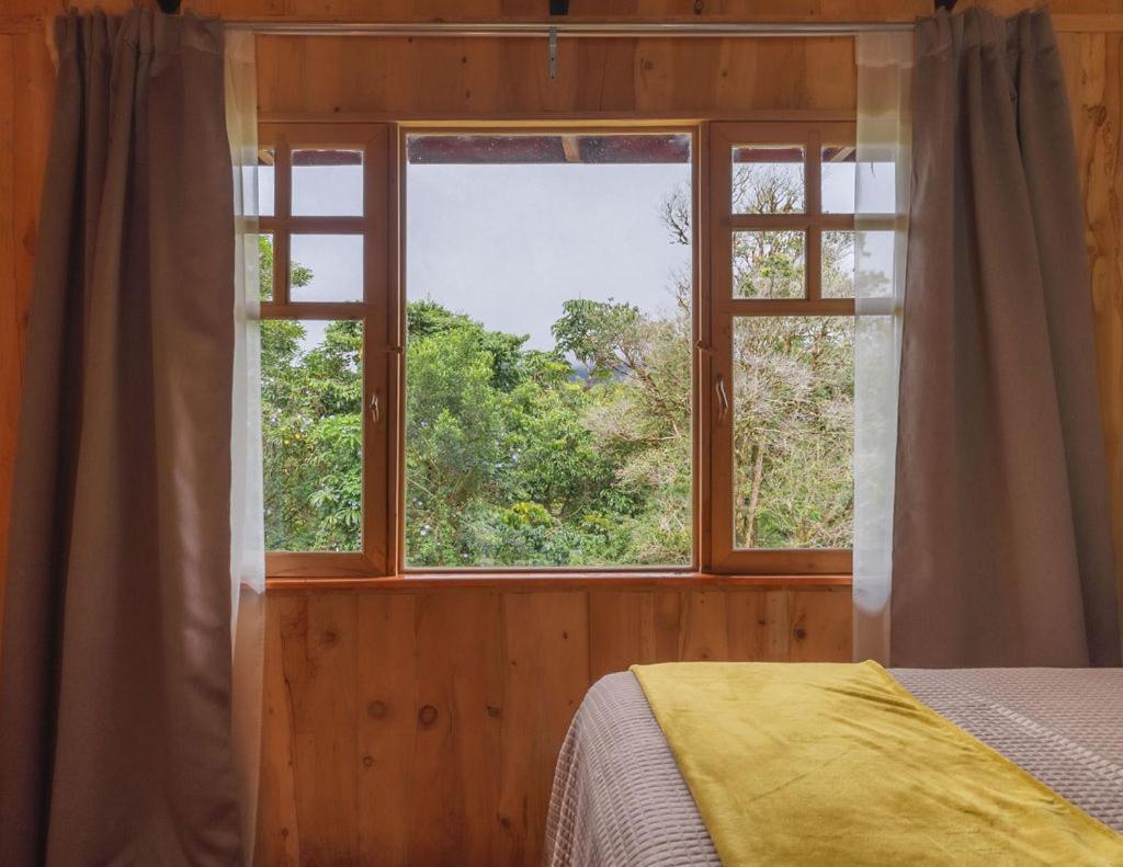 Cedrela Eco-lodge & Restaurante Lodge