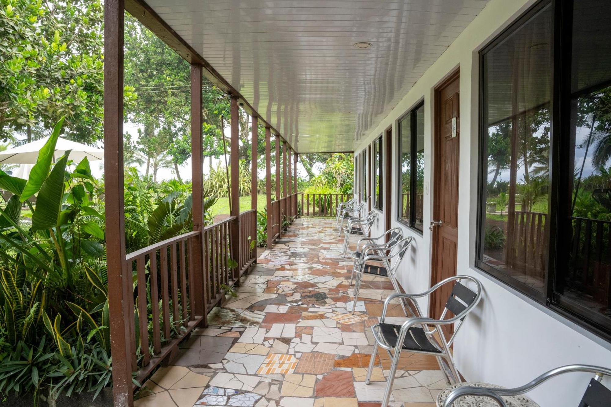 Beachfront 3*