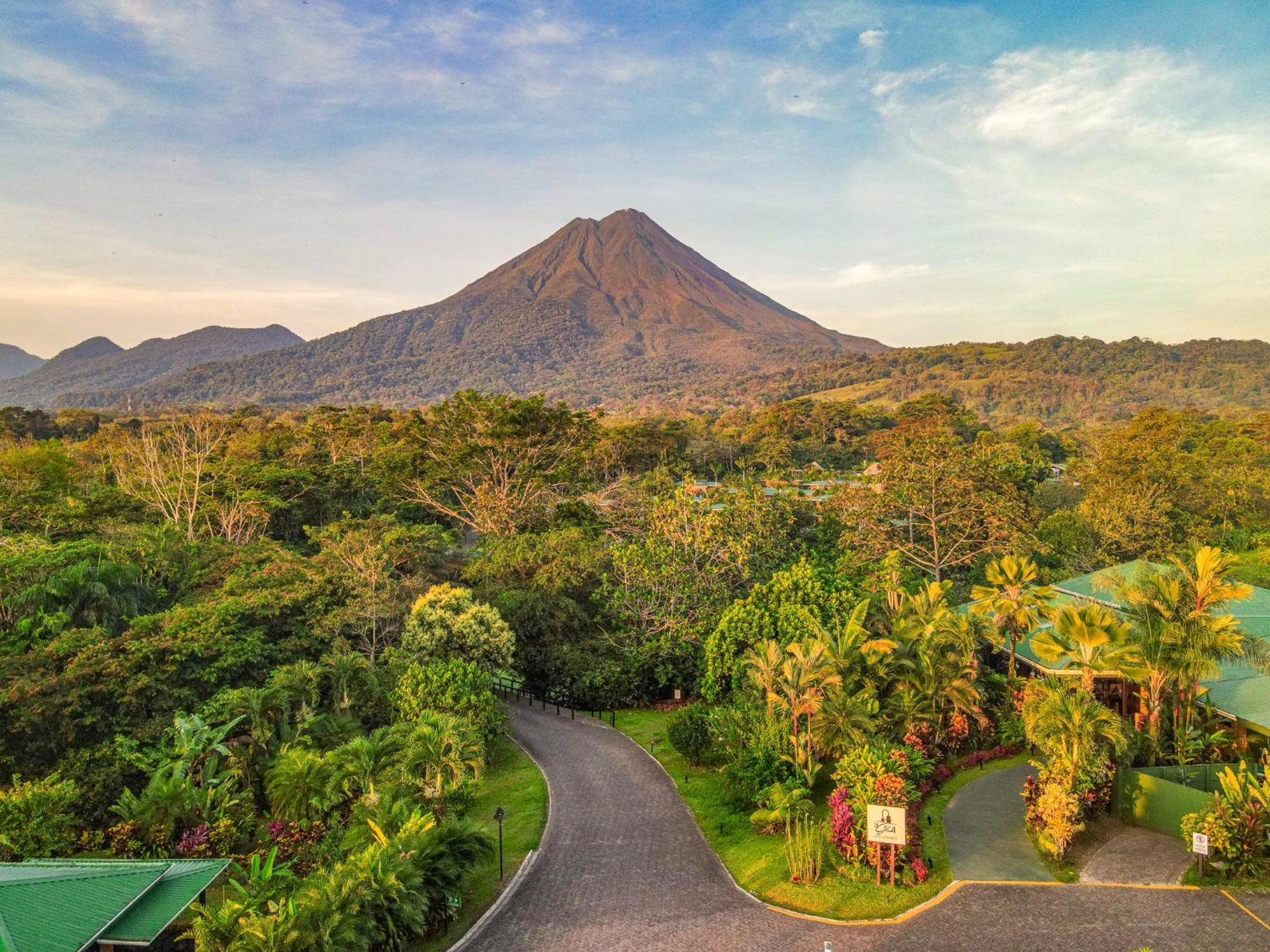 Hotel Arenal Manoa & Hot Springs 4*