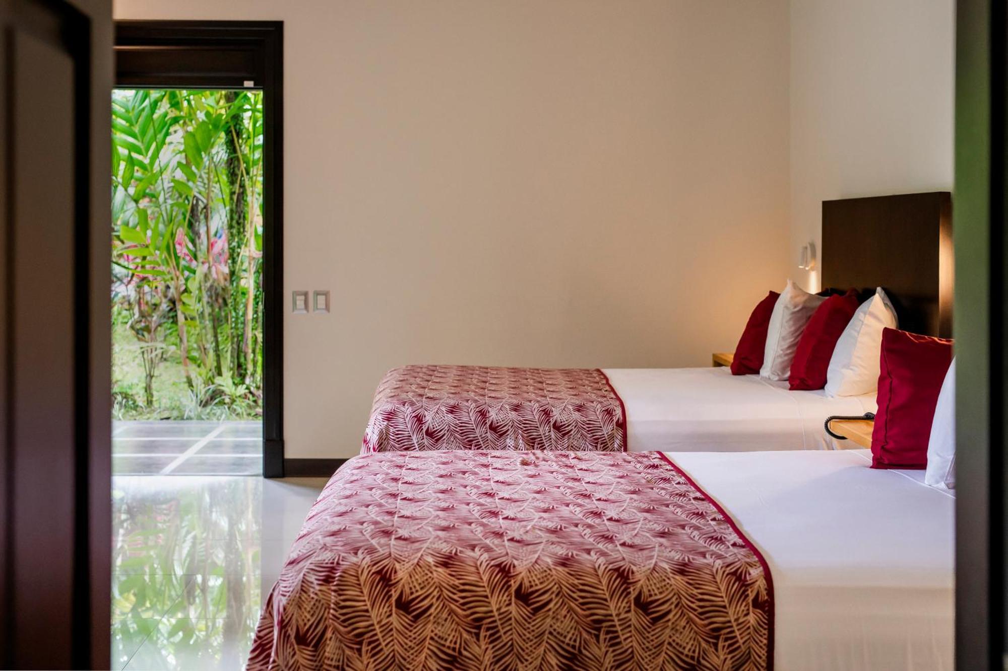Arenal Manoa & Hot Springs Hotel
