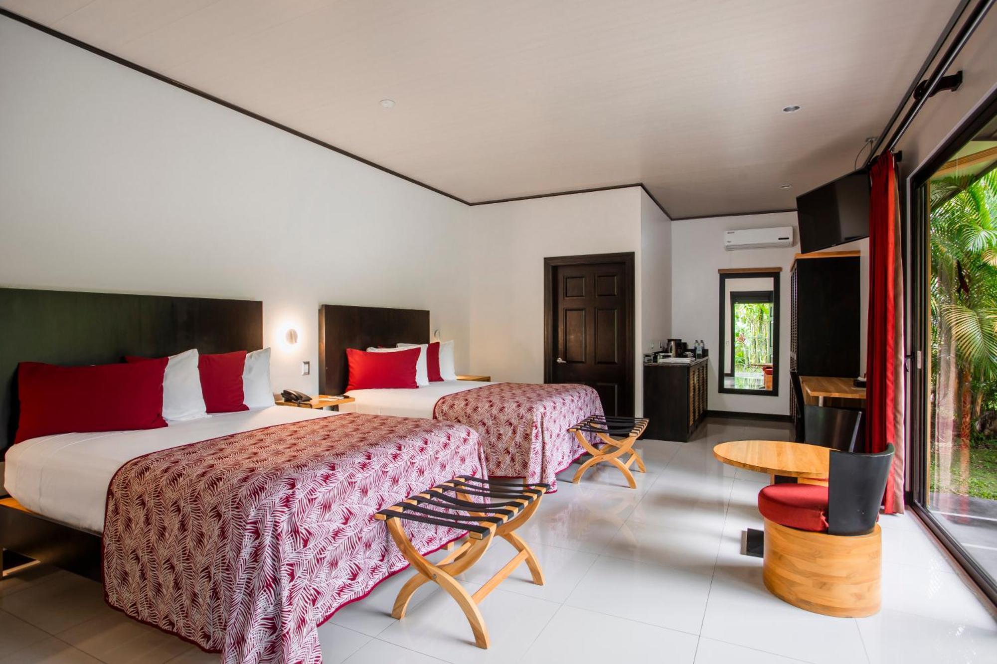 Arenal Manoa & Hot Springs Hotel 4*