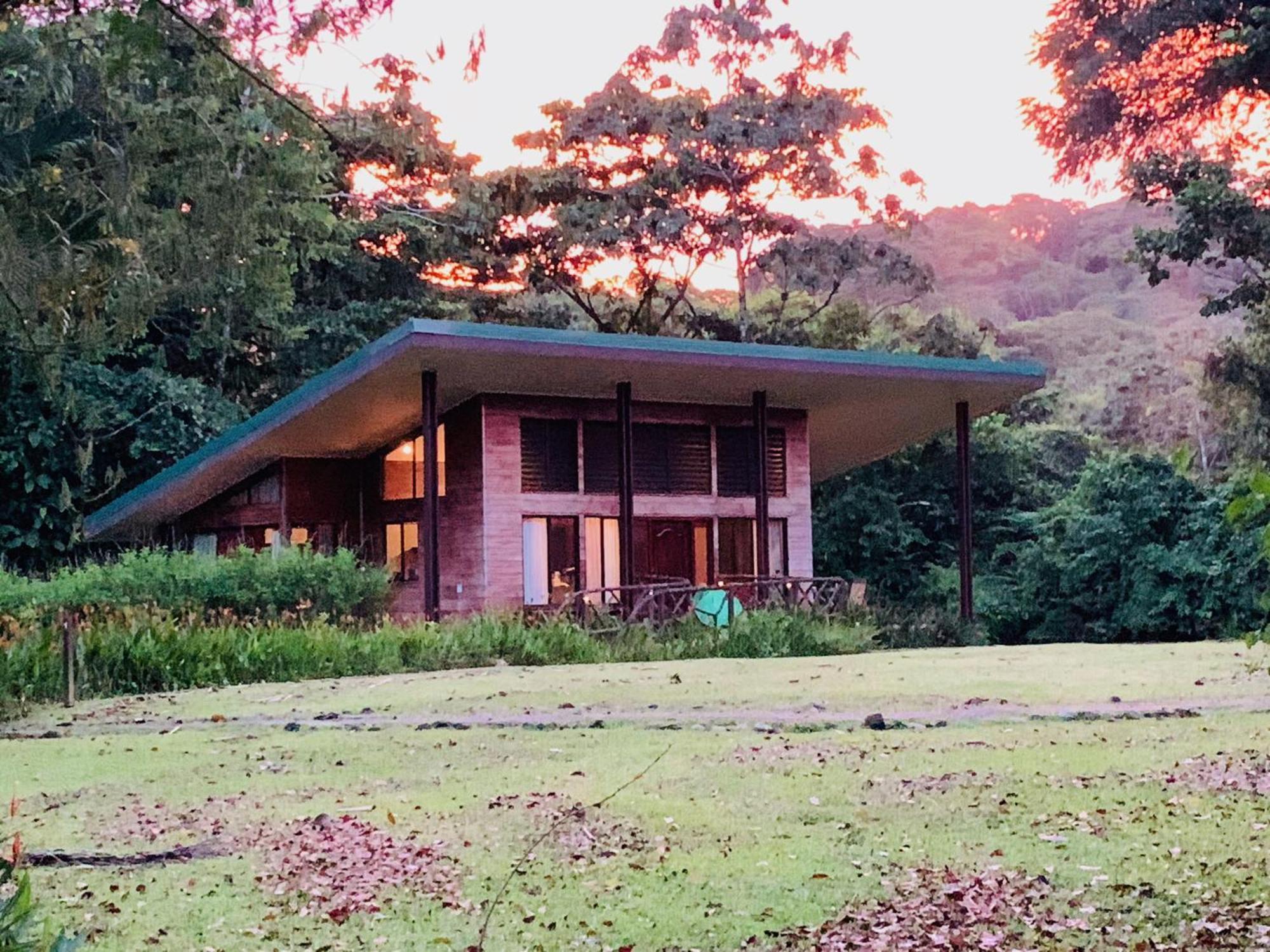 Hotel Sangregado La Fortuna