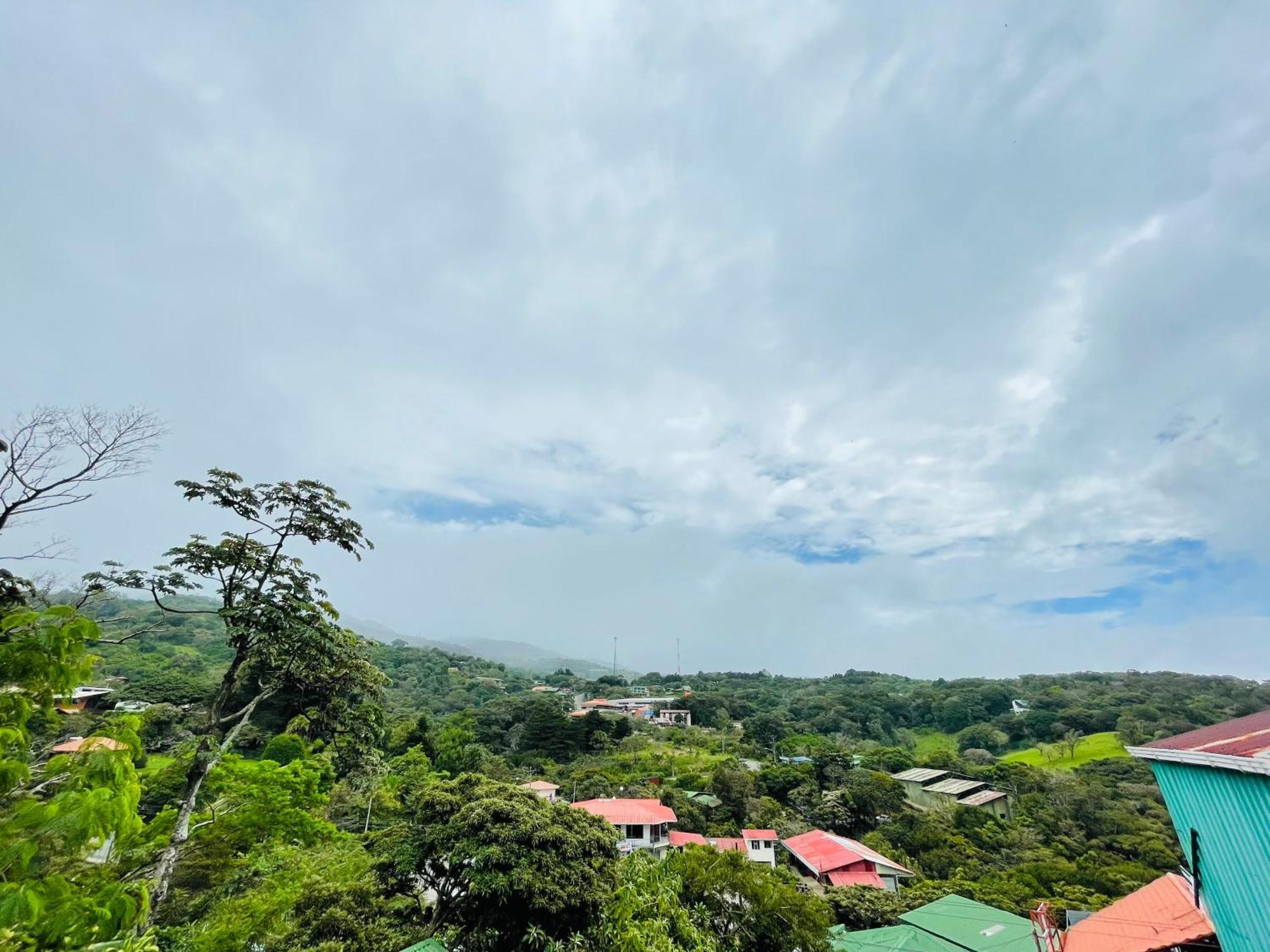 Cabinas Nuestra Kasa Monteverde