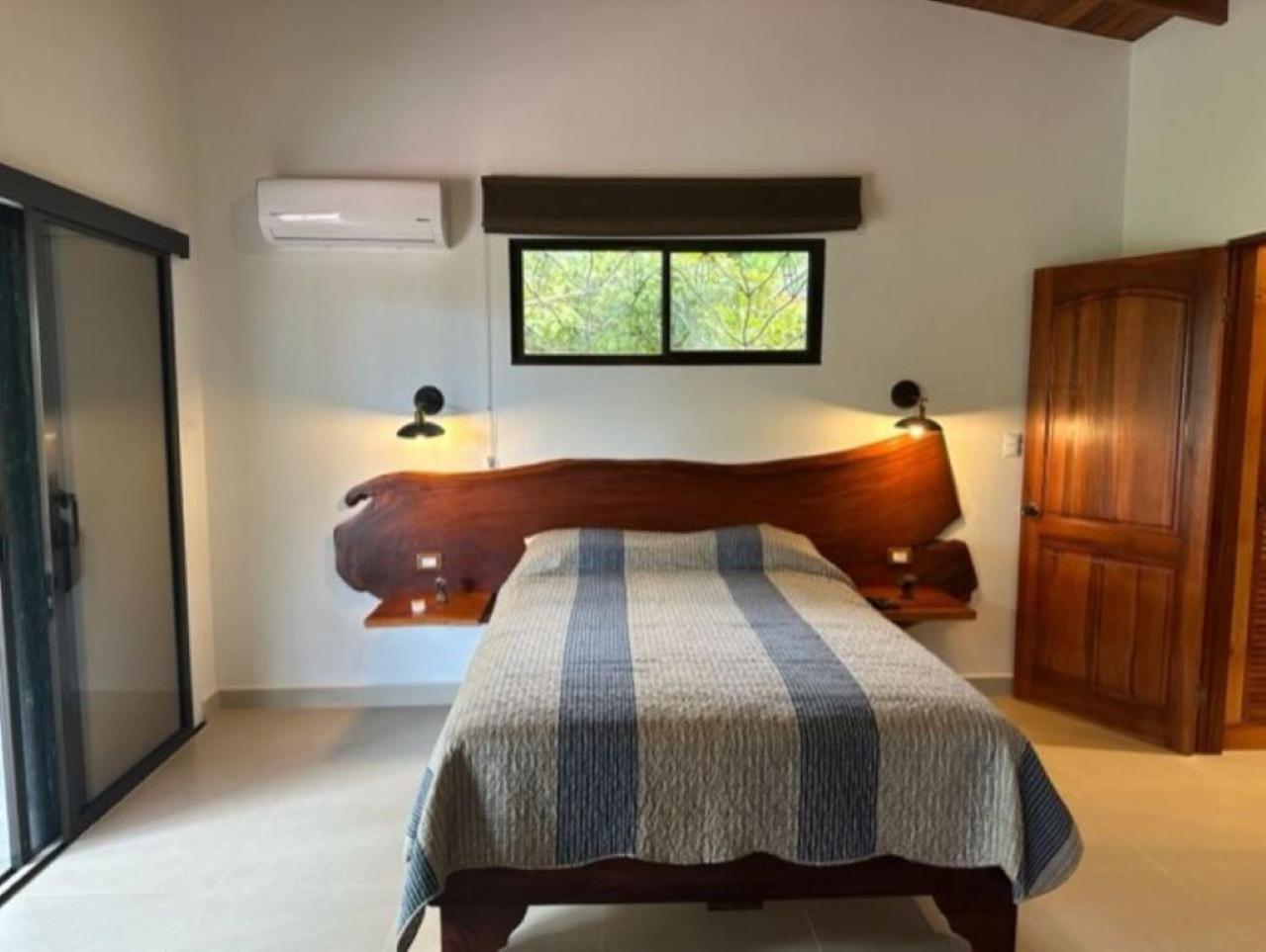 Lambeau 3 Ocean View - 2br 3 Ba Villa