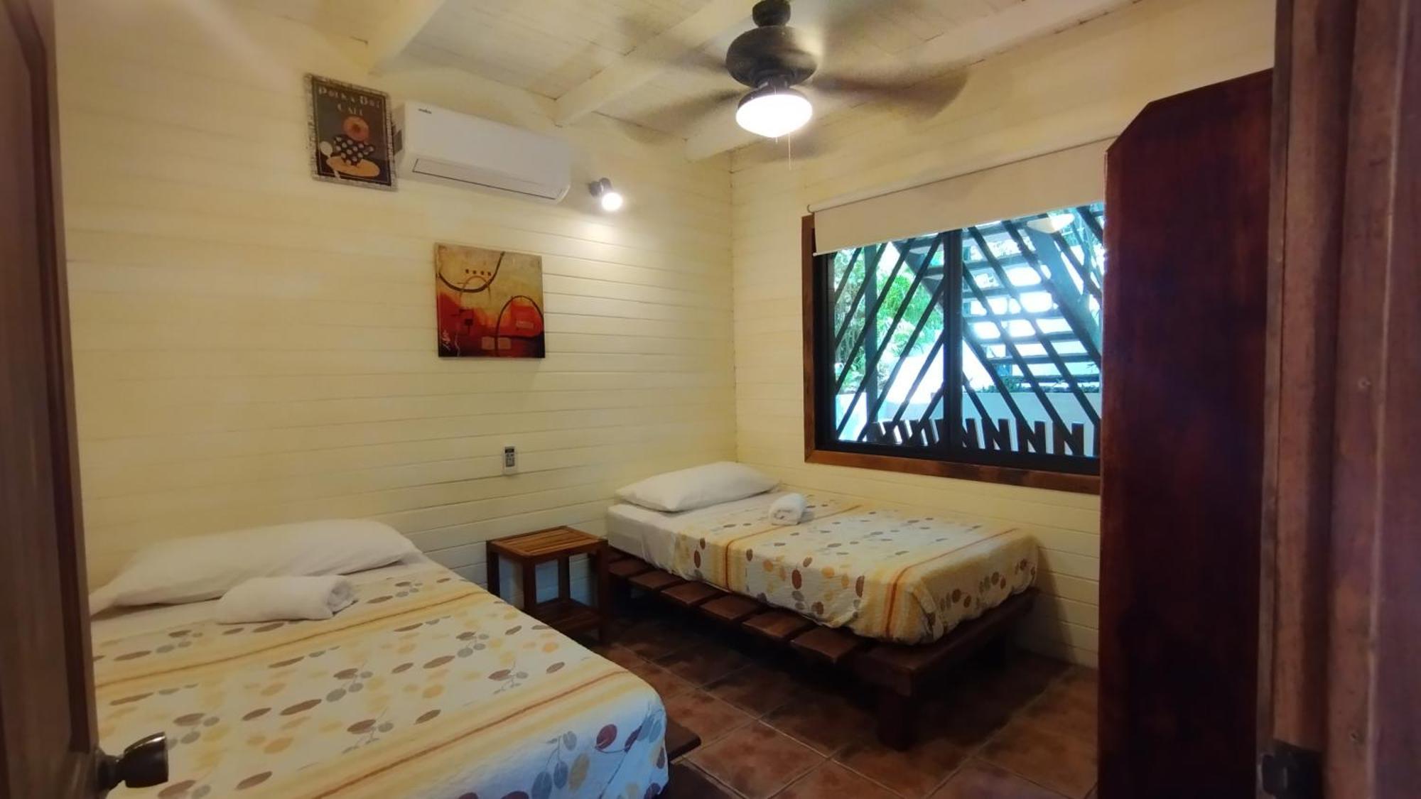 Raratonga Hotel