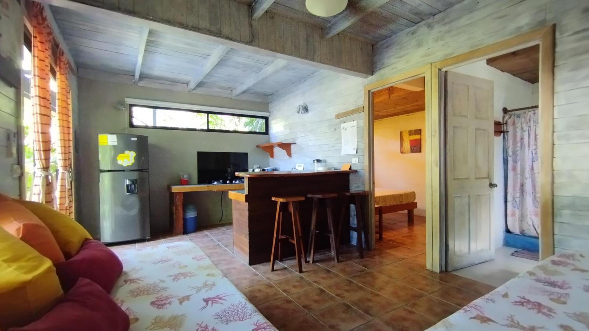 Raratonga Hotel Playa Santa Teresa (Puntarenas)