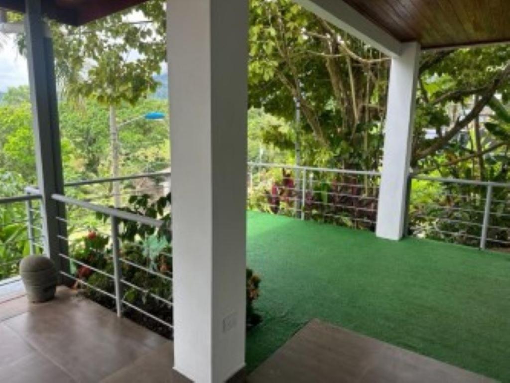 Lambeau 3 Ocean View - 2br 3 Ba Villa *