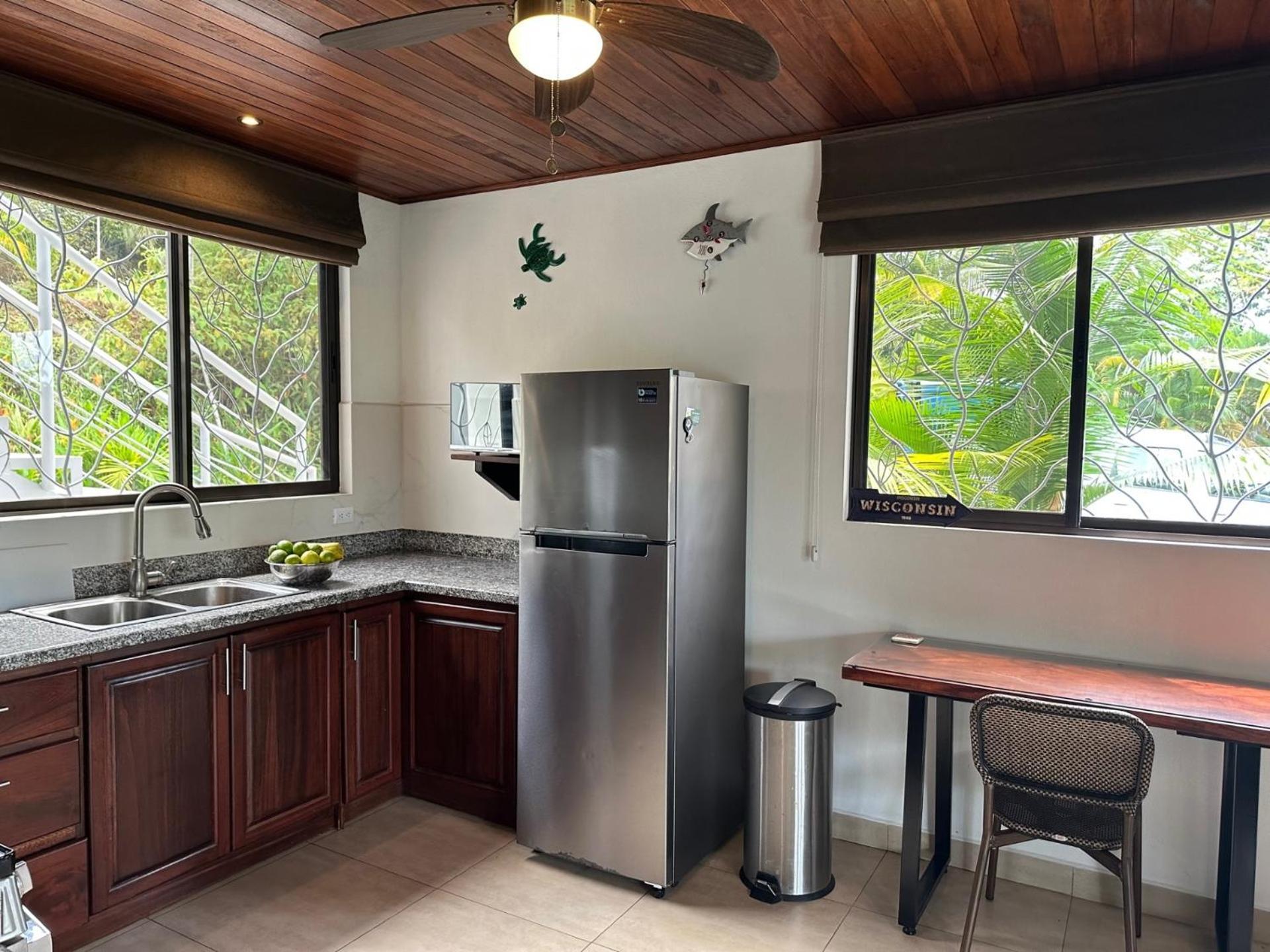 Lambeau 3 Ocean View - 2br 3 Ba Villa