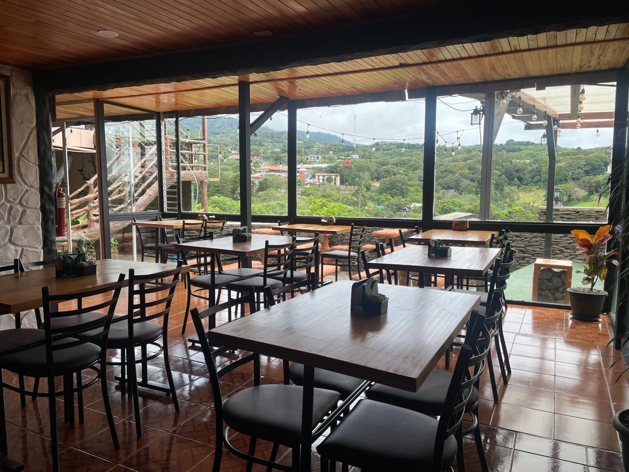 Cabinas Vista Al Golffo Monteverde