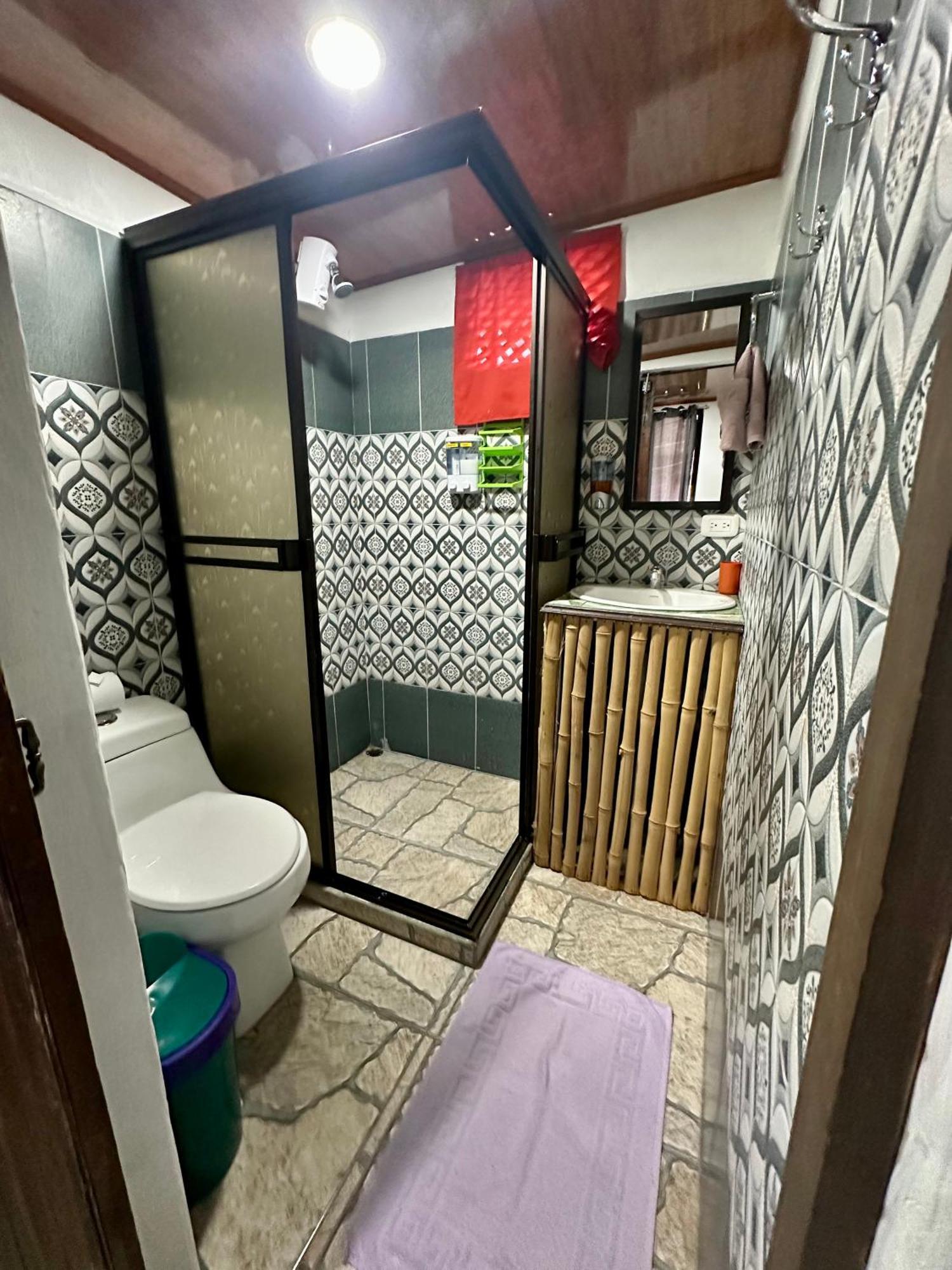 Caribbean View House * Tortuguero