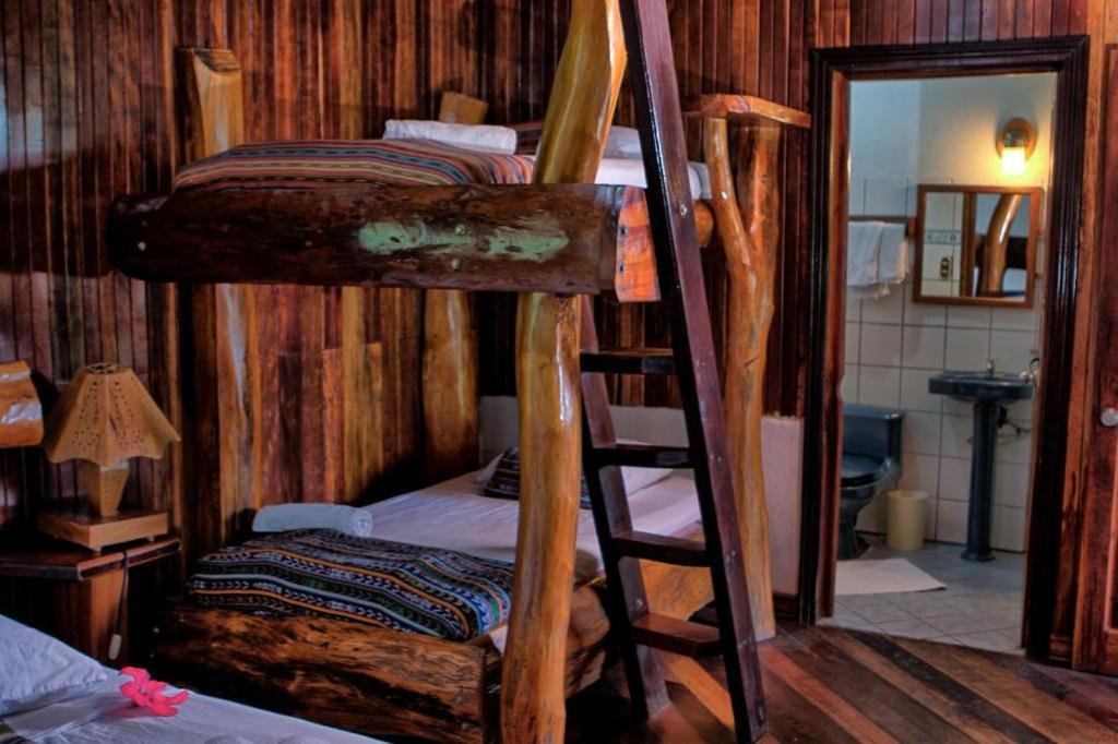 Hotel La Isla