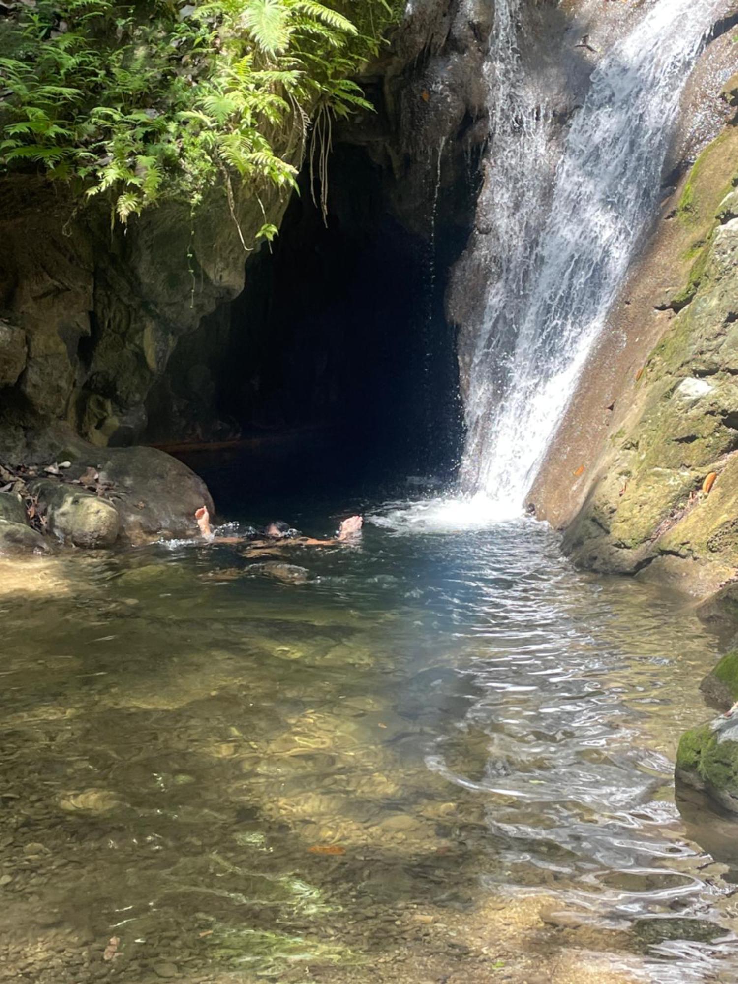 La Perla Negra Eco Pirate * Puntarenas