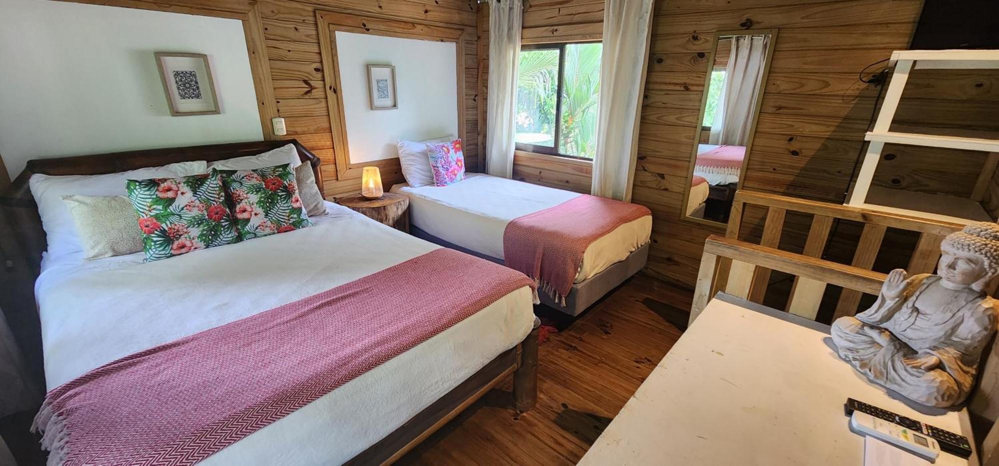 Boutique Y Tangara Azul Hotel Ojochal