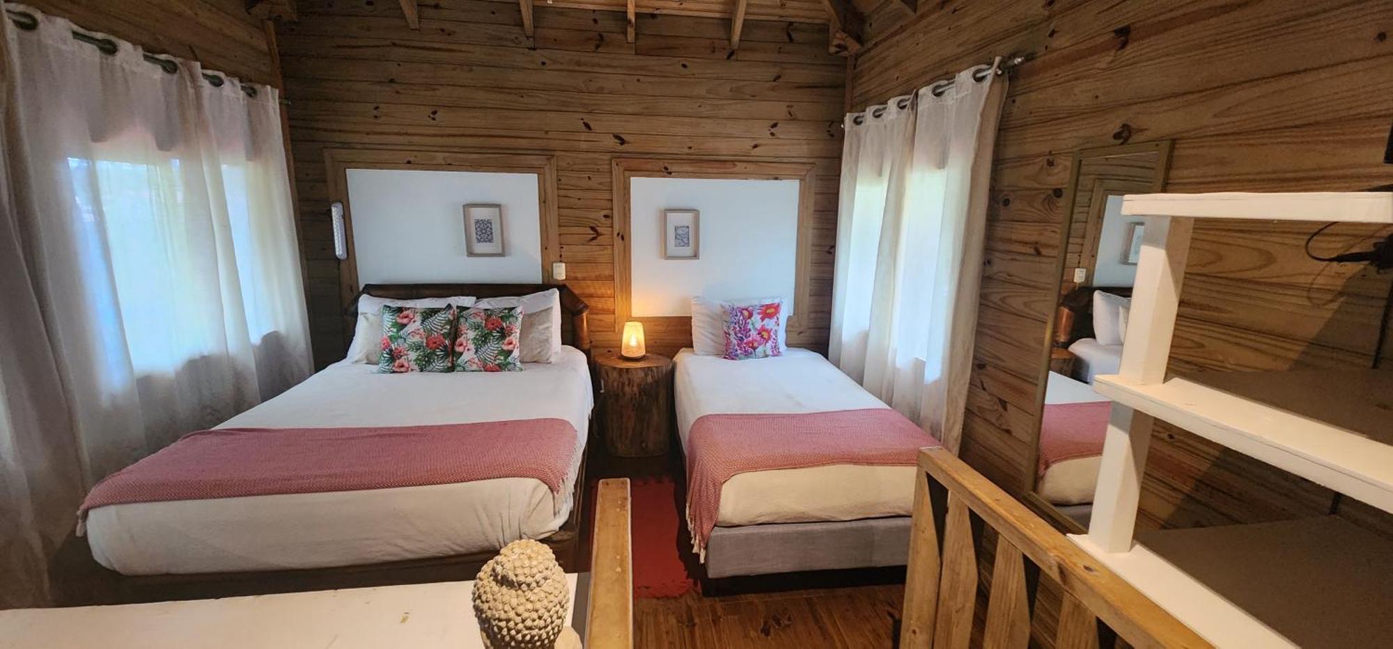 Hotel Boutique Y Tangara Azul 3*