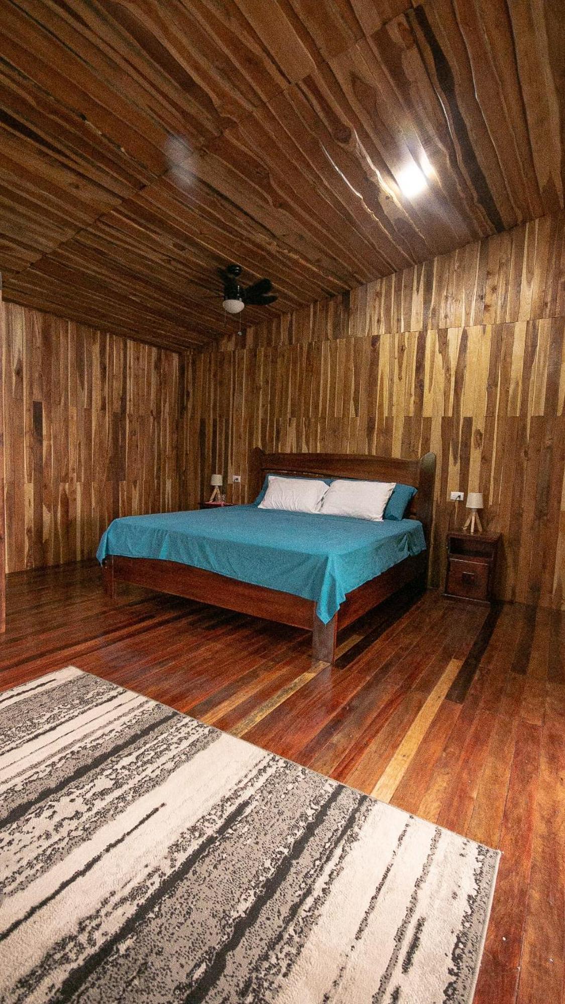 Onca Tours & Treehouses Lodge Katira