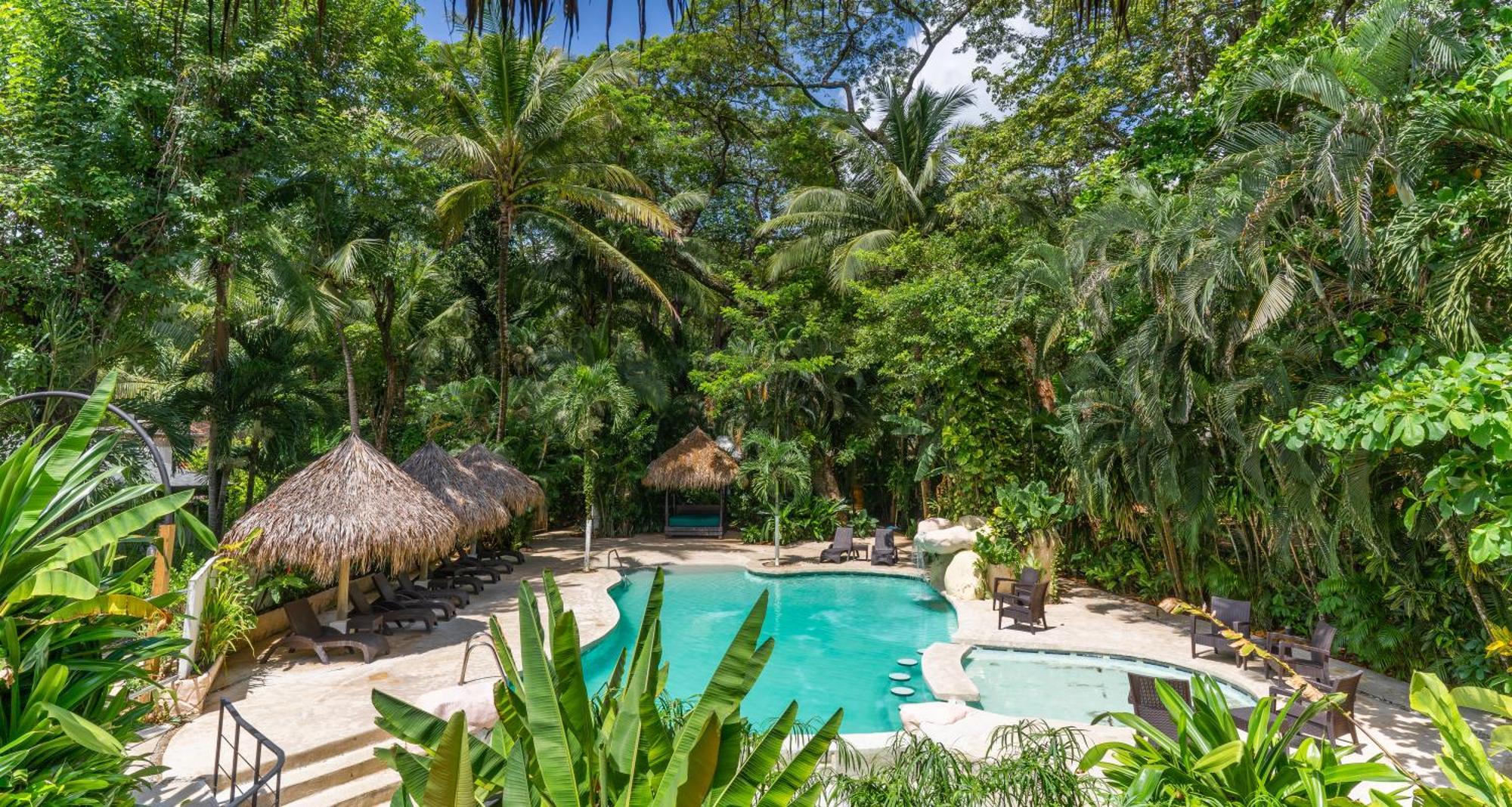 Hotel Banana 3*