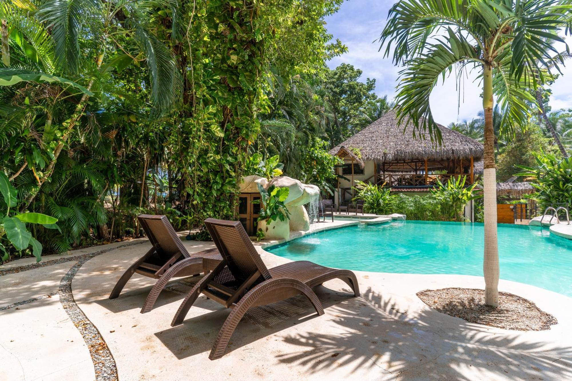 Hotel Banana Playa Santa Teresa (Puntarenas)