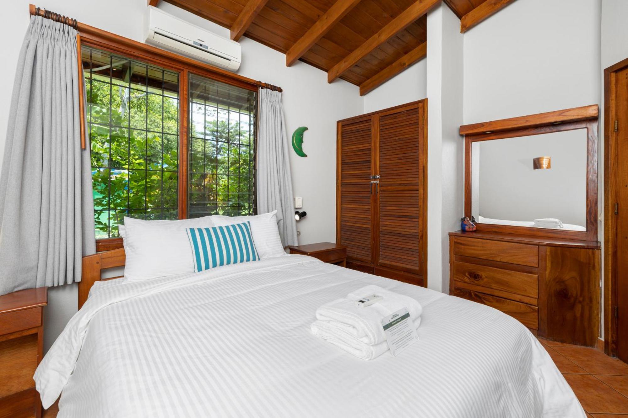 Bahia Esmeralda Hotel 2*