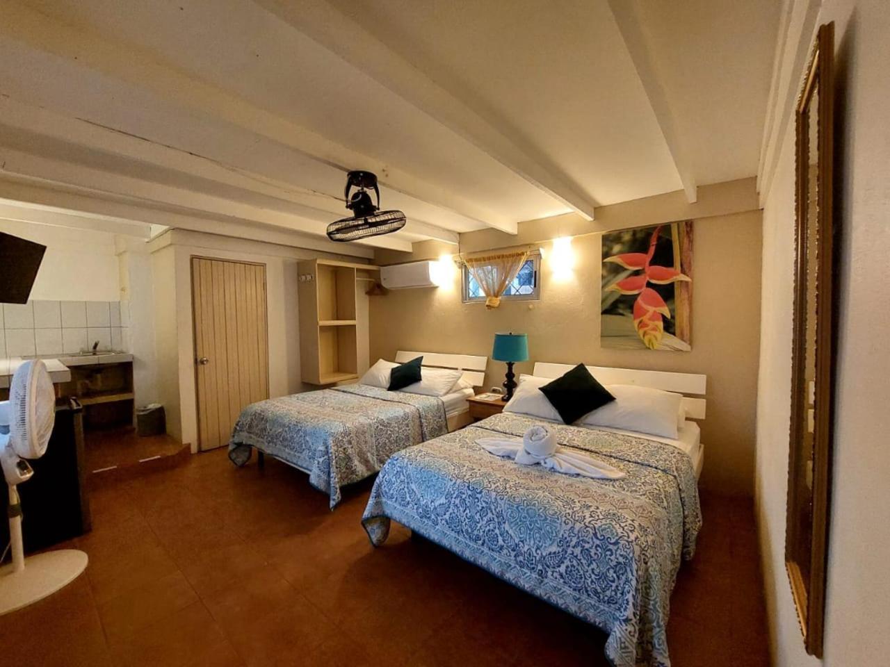 M&m House Hotel