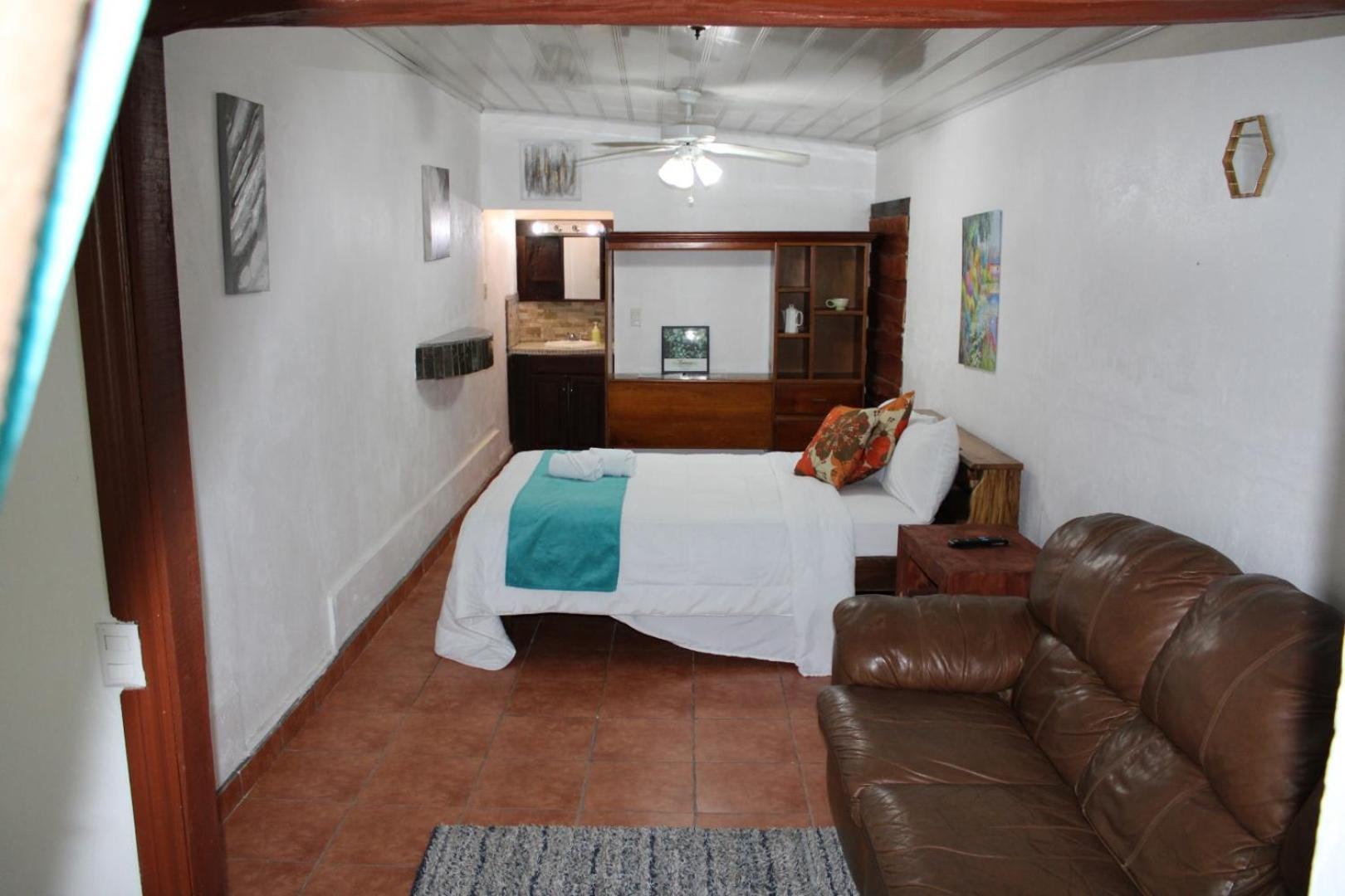 Aparthotel Loma Tranquila Alajuela