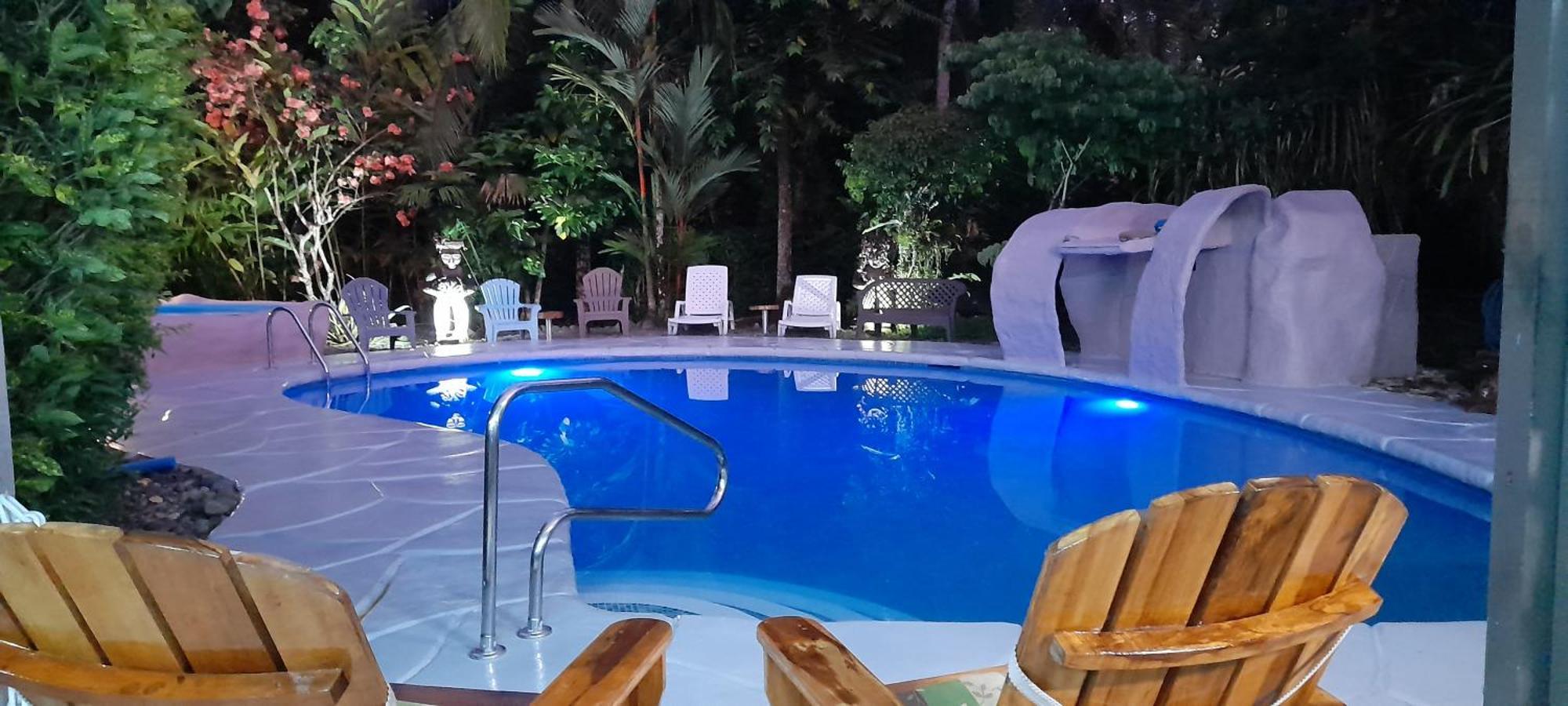 Bed & Breakfast Hotel El Colibri Rojo - Cabinas - Le Colibri Rouge