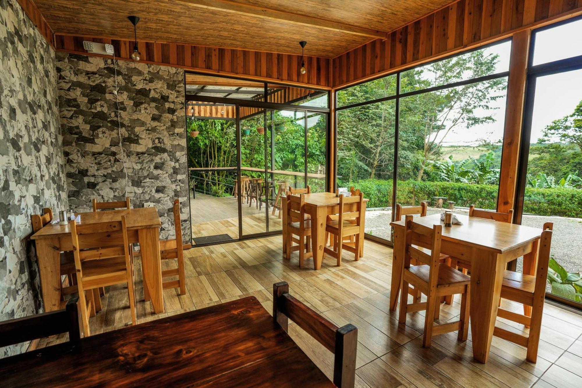 Lodge Tityra *