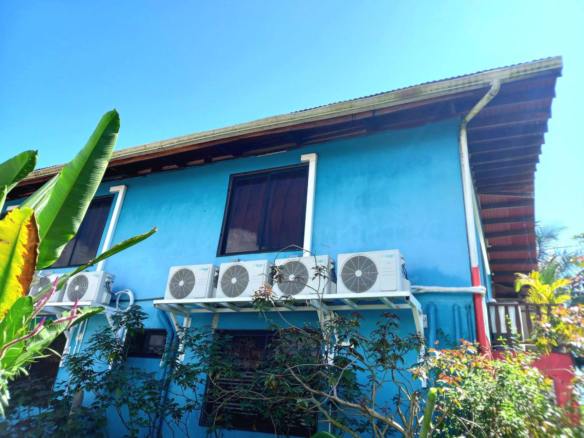 Tortuguero Adventures Beach House Tortuguero