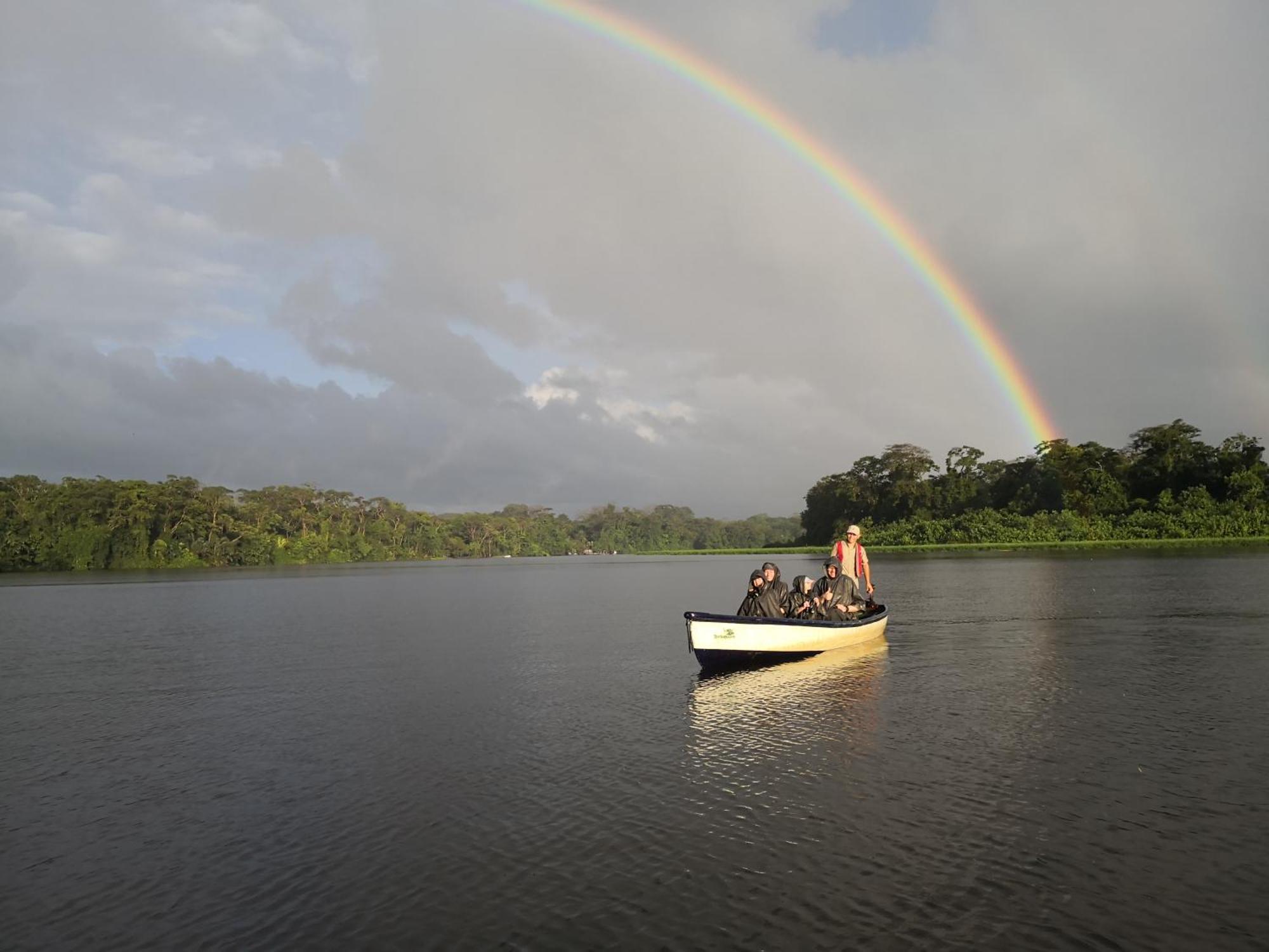Tortuguero Adventures Beach House