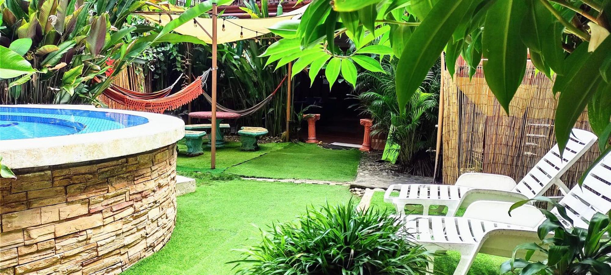 Cool Vibes Hostel *