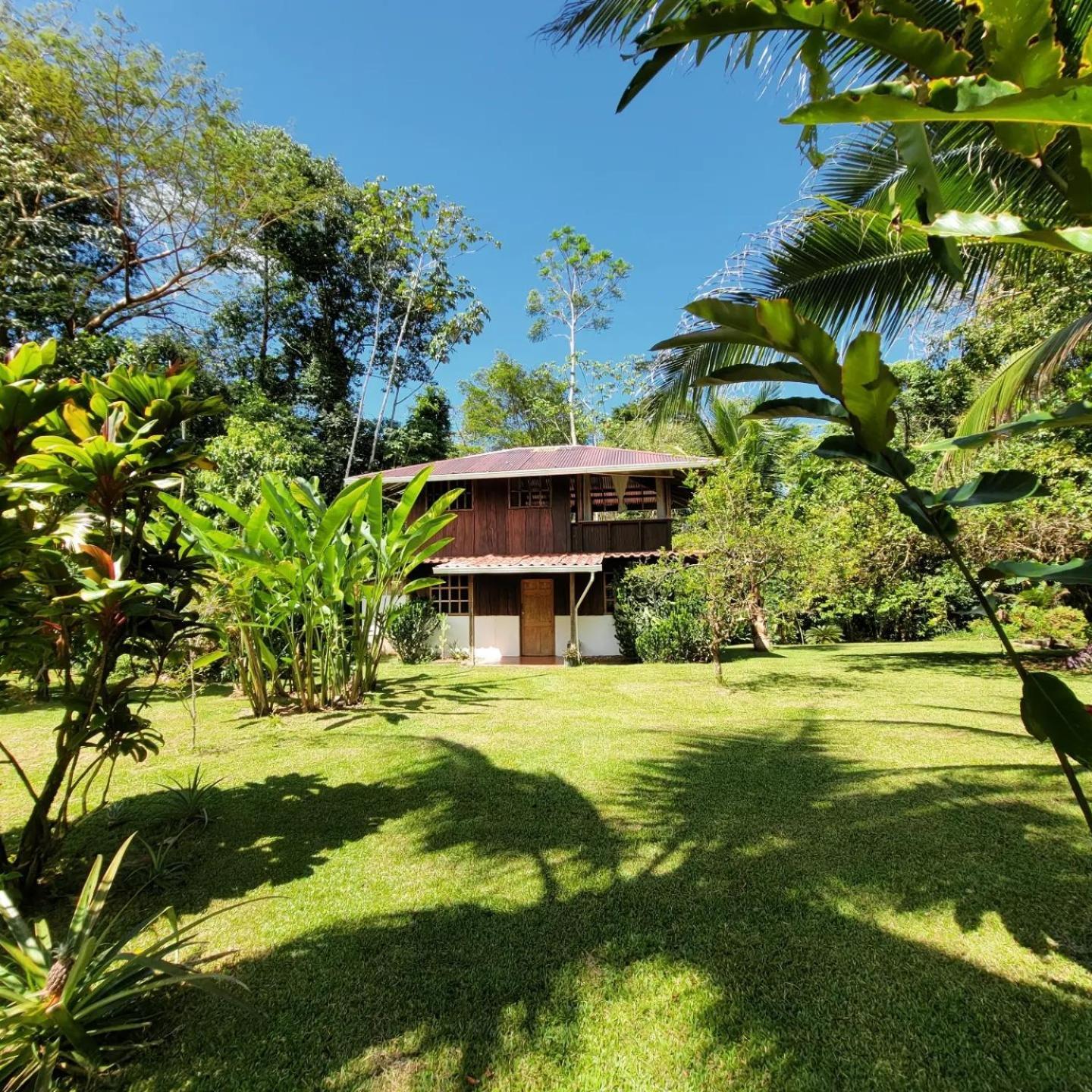 Hostel Corcovado *