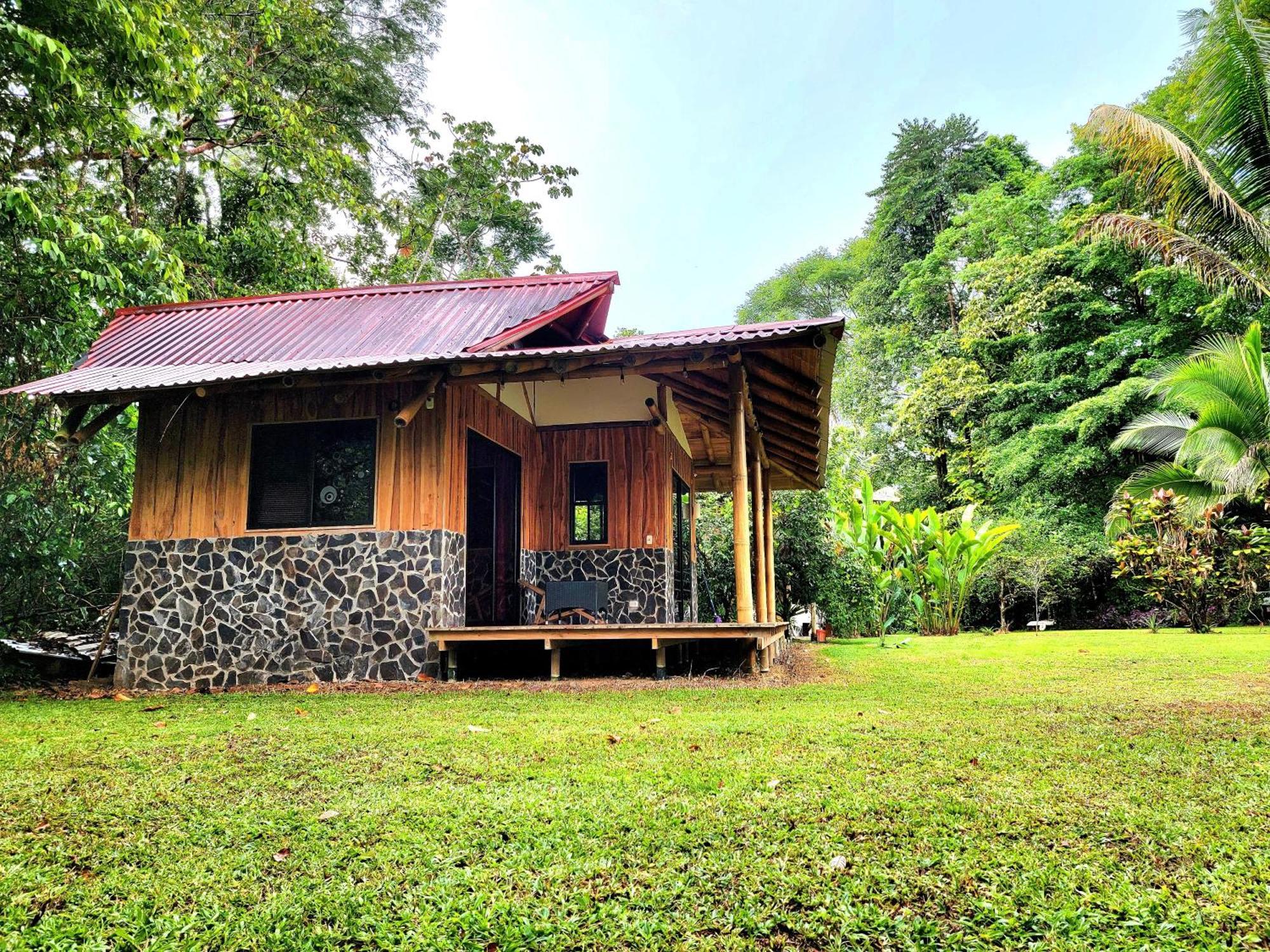 Hostel Corcovado