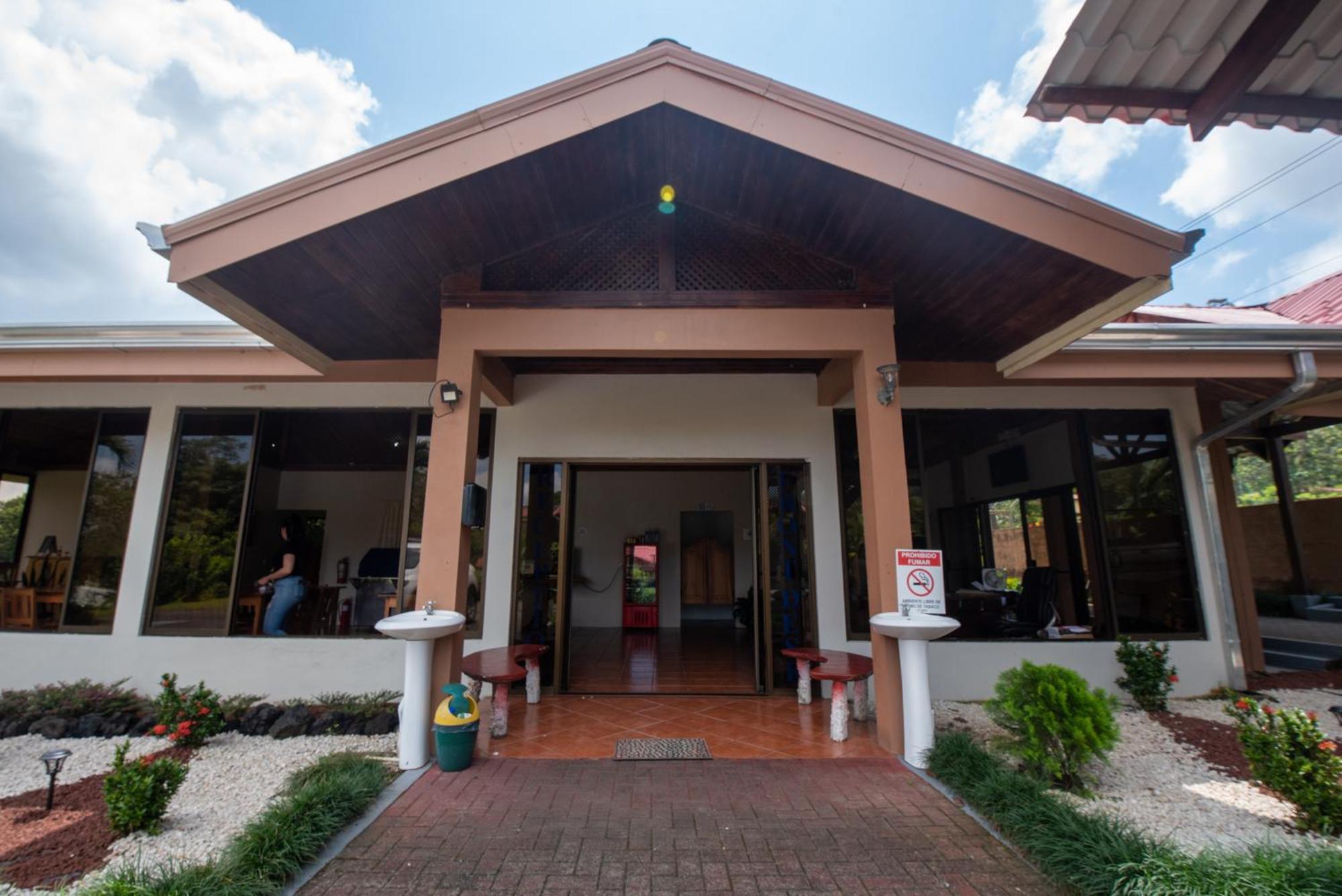 & Hot Springs Sueno Dorado Hotel *