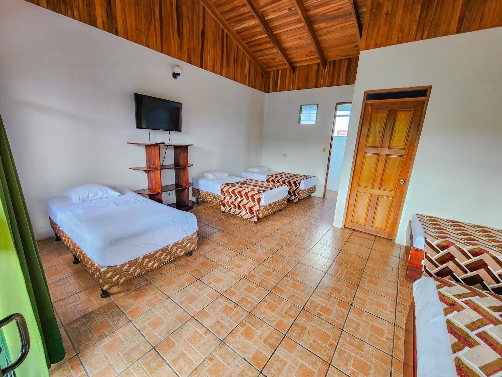 Sierra Arenal Hotel 3*