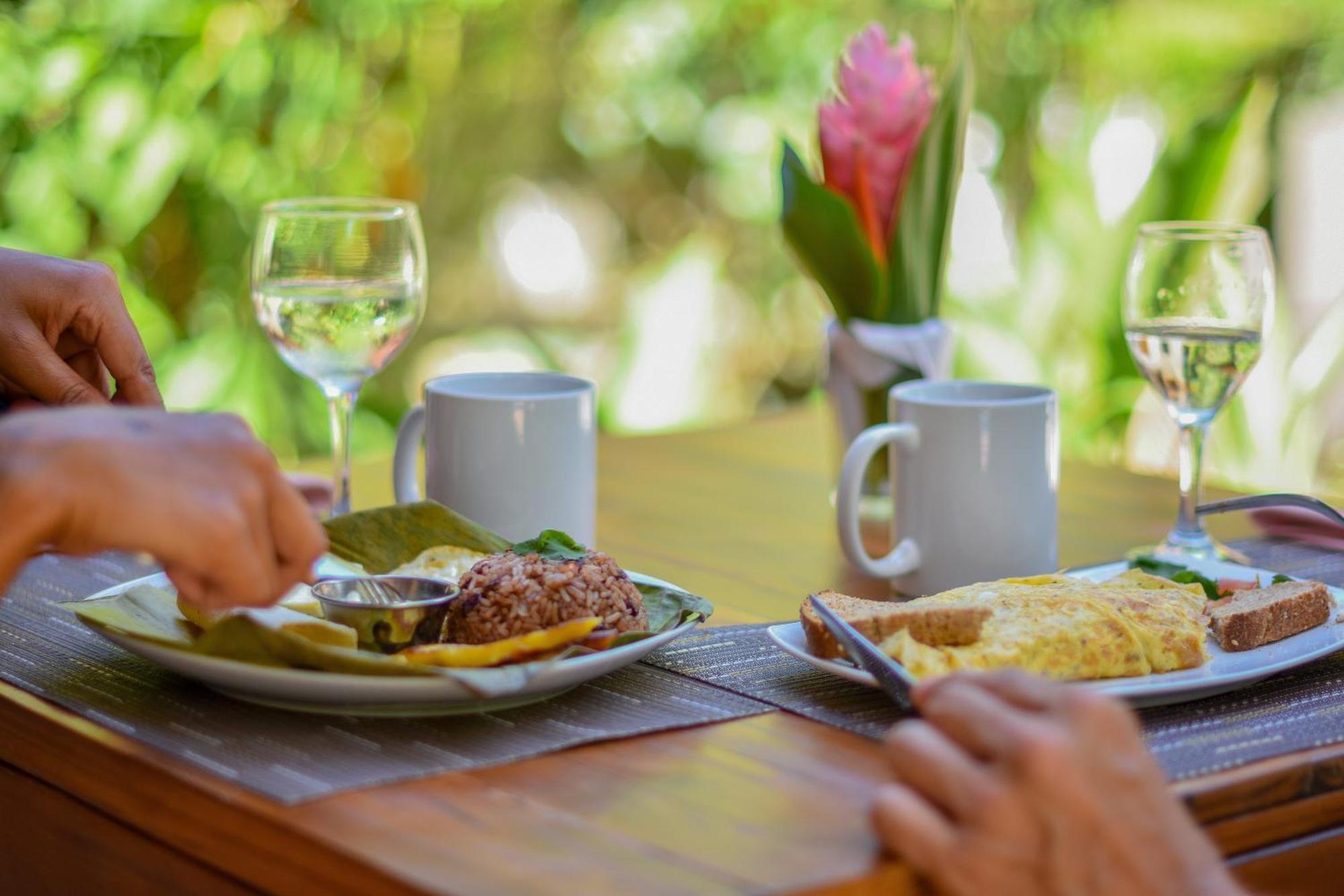 Bed & Breakfast Luna Llena Tamarindo