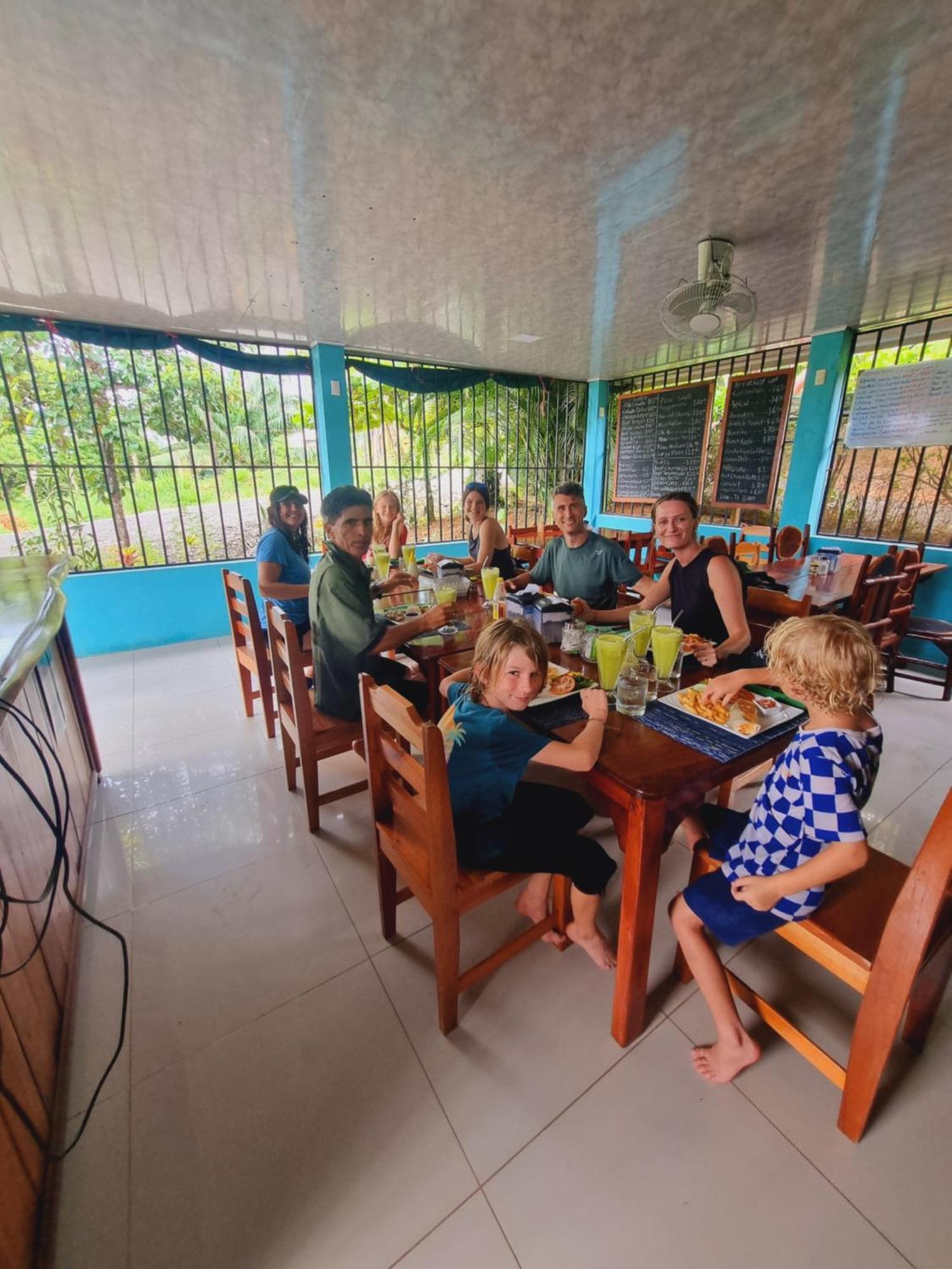 Hotel Gitana Corcovado, Y Tour Operador