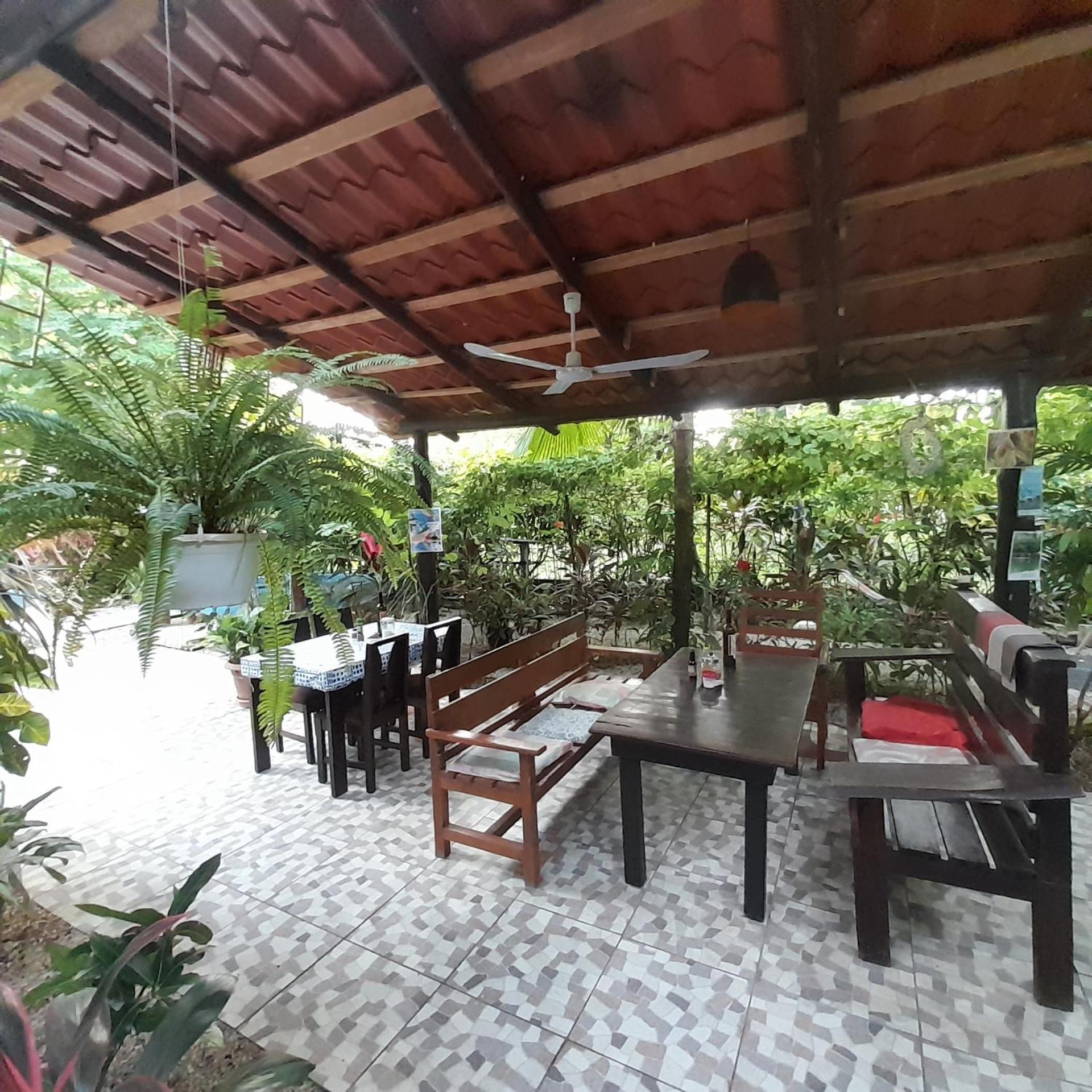 Hostel Cabinas Del Mar