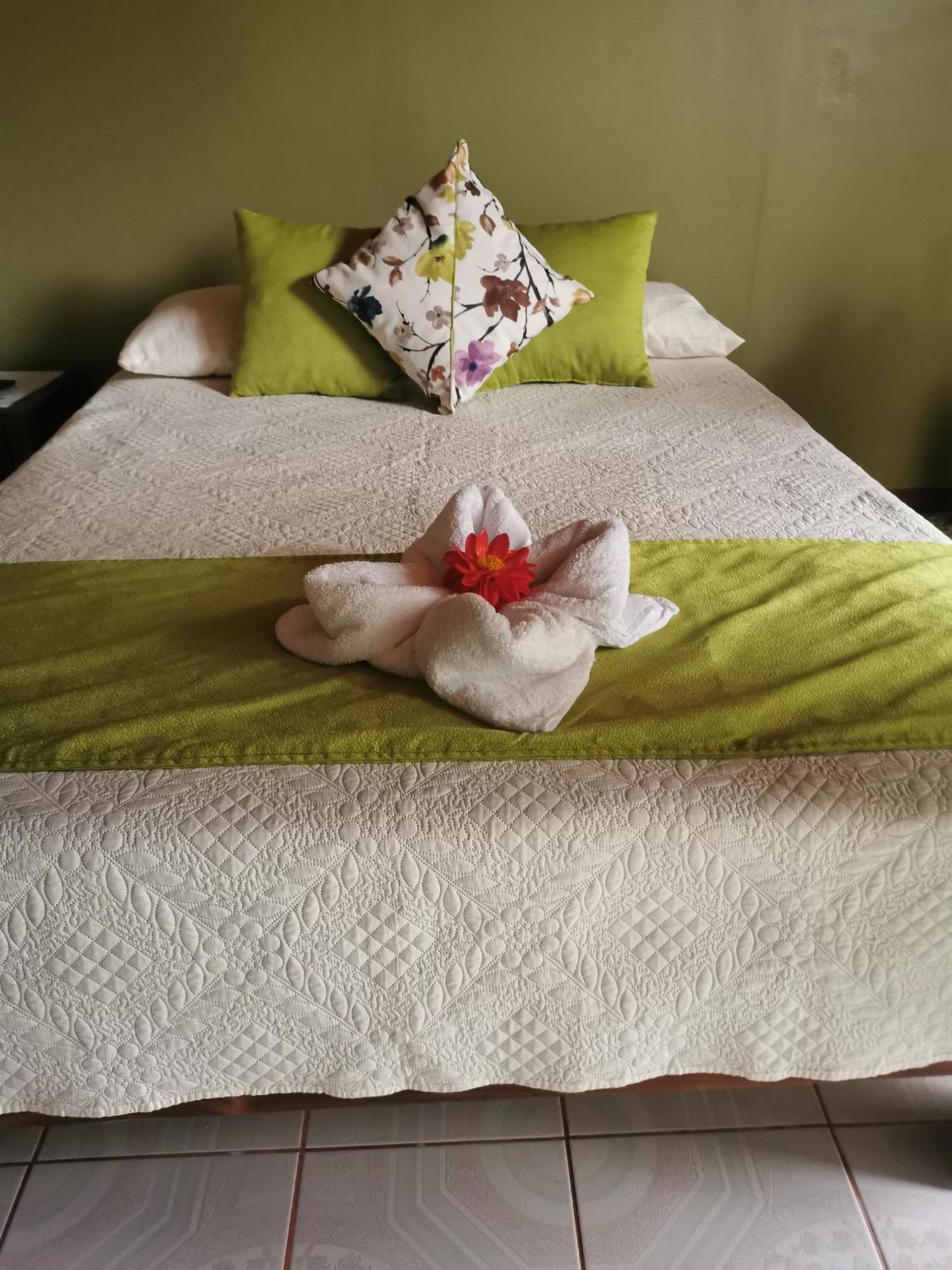 Nafre House Bed & Breakfast 2*