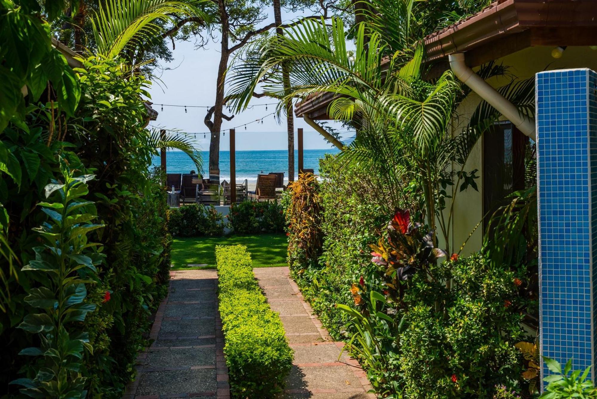 Hotel The Coast Beachfront Tamarindo