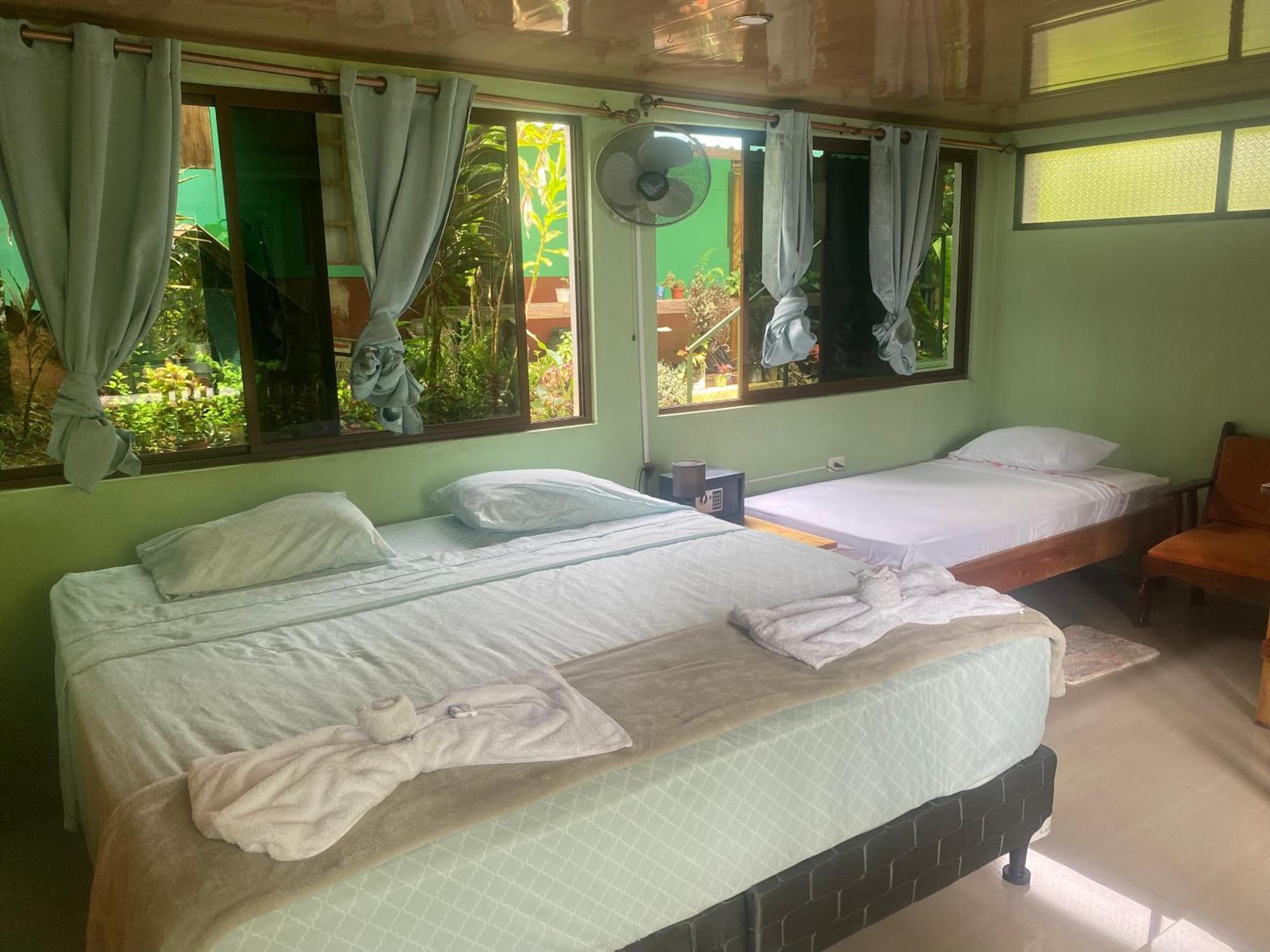 Casa Horizontes Corcovado Bed & Breakfast