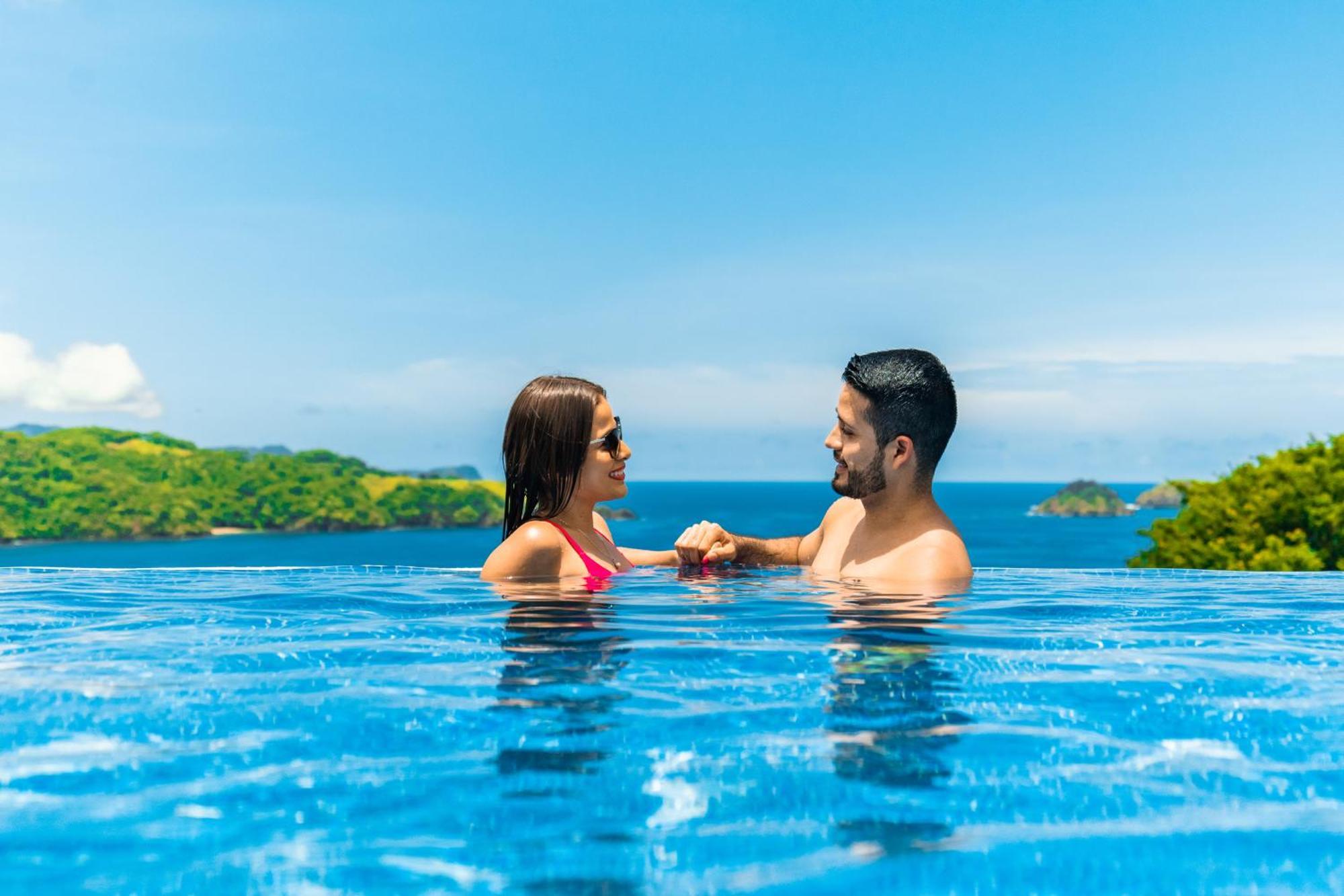 Condovac La Costa 4* Playa Hermosa (Guanacaste)