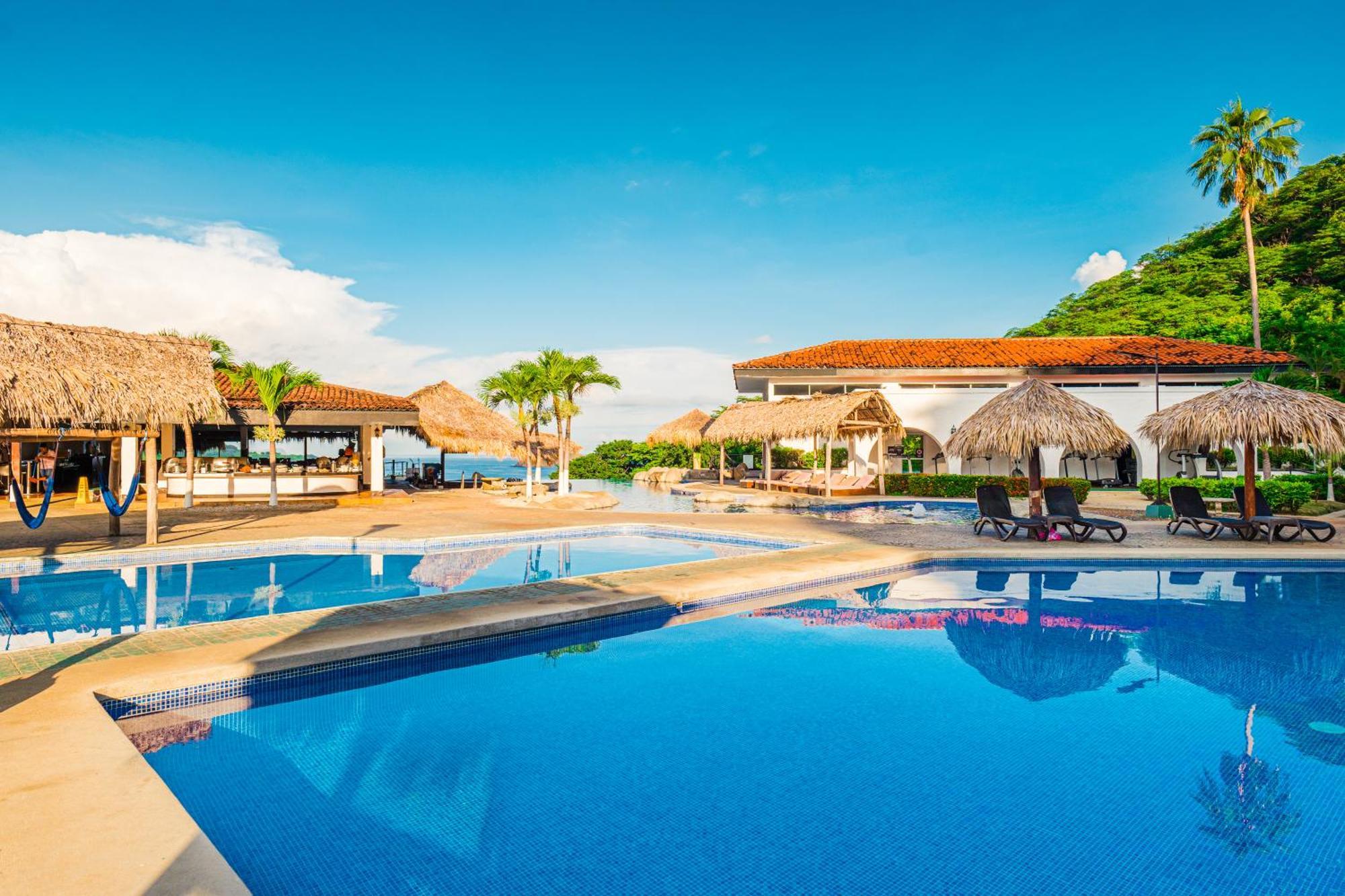 Hotel Condovac La Costa