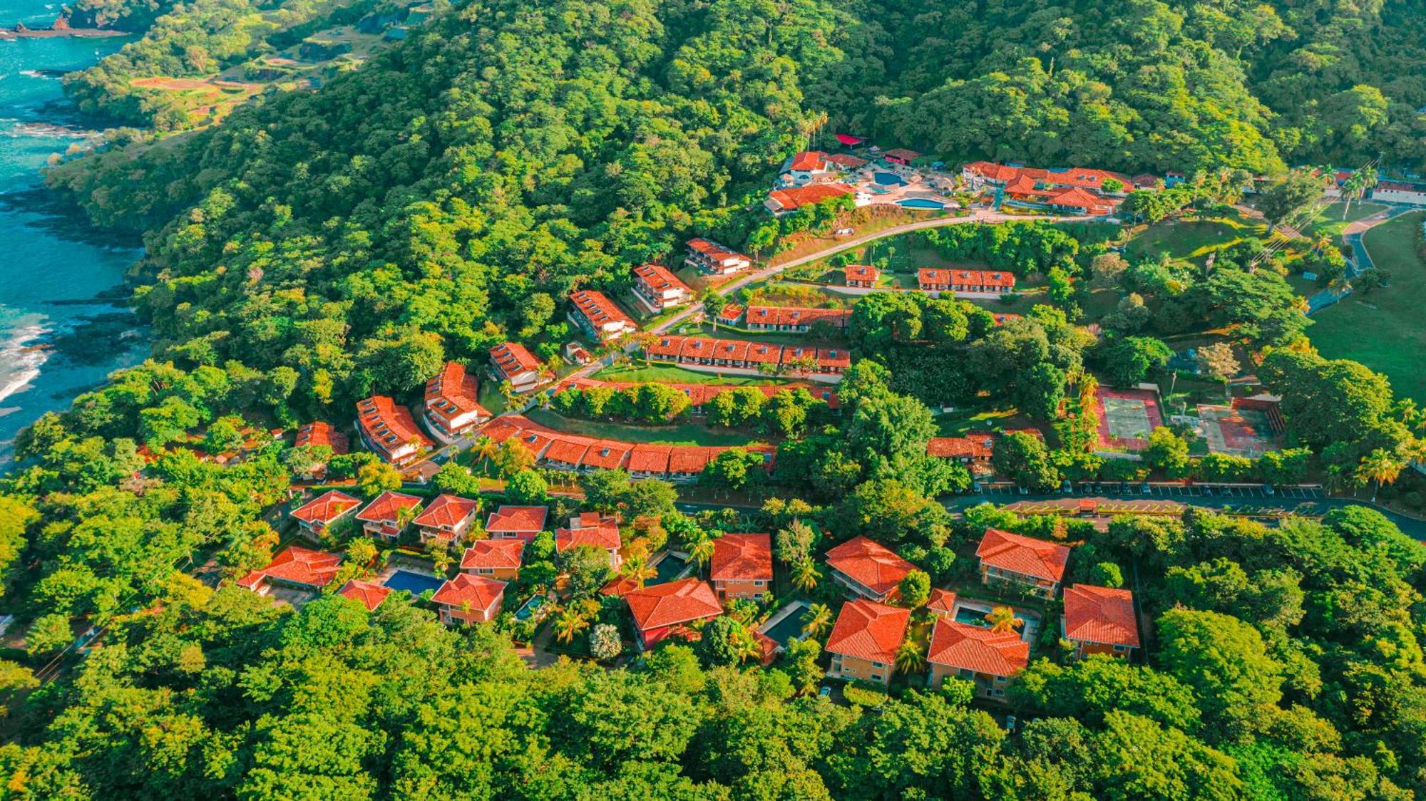 Condovac La Costa Playa Hermosa (Guanacaste)