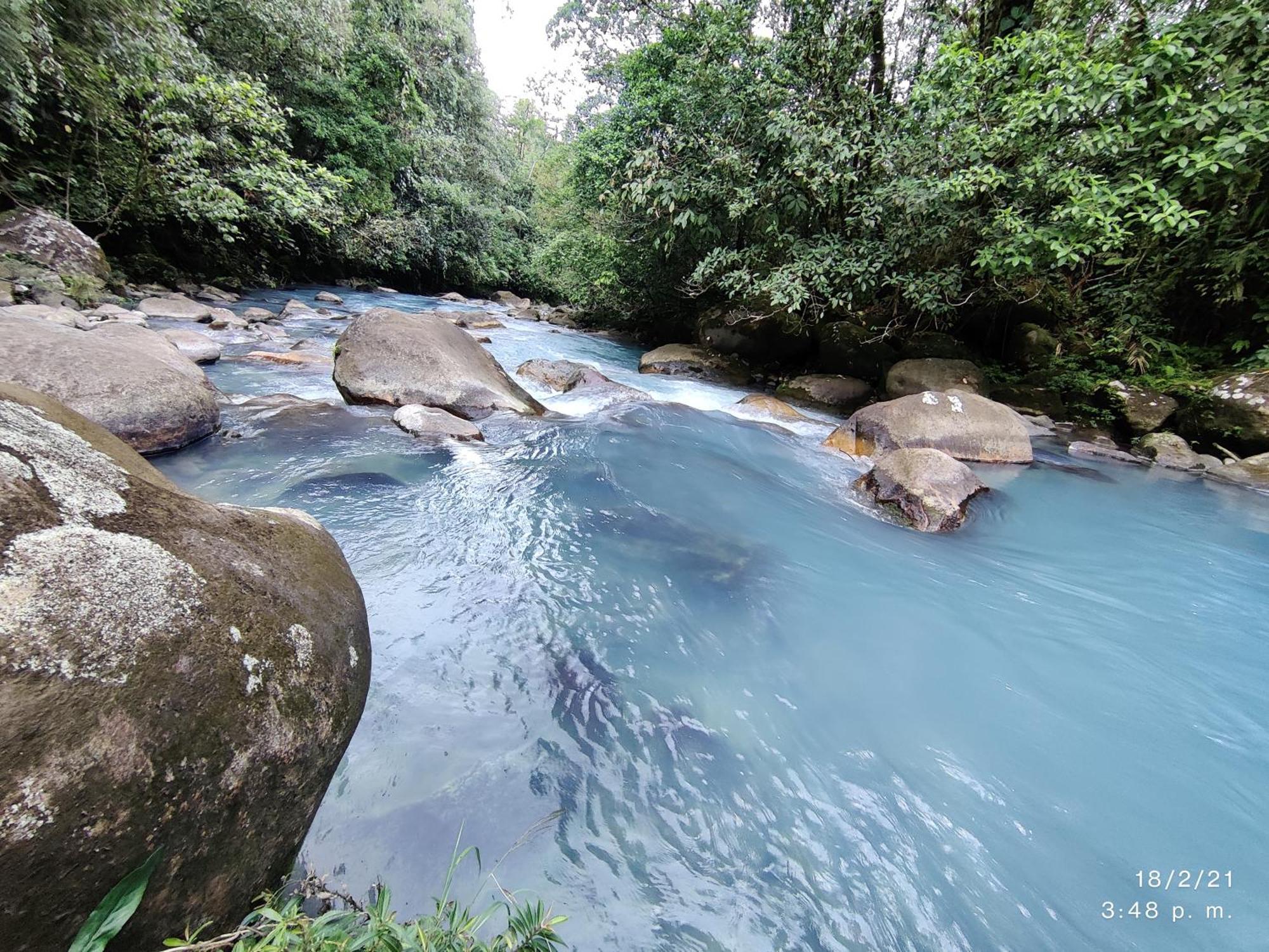 Cabinas Piuri Hotel Rio Celeste