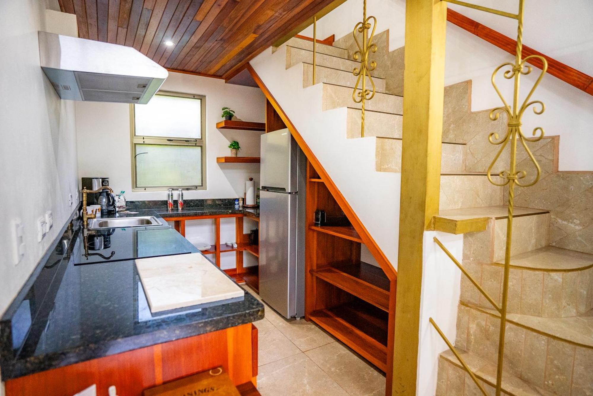 Tortuga Premium Riverfront Jungle With Jacuzzi And Pool Uvita