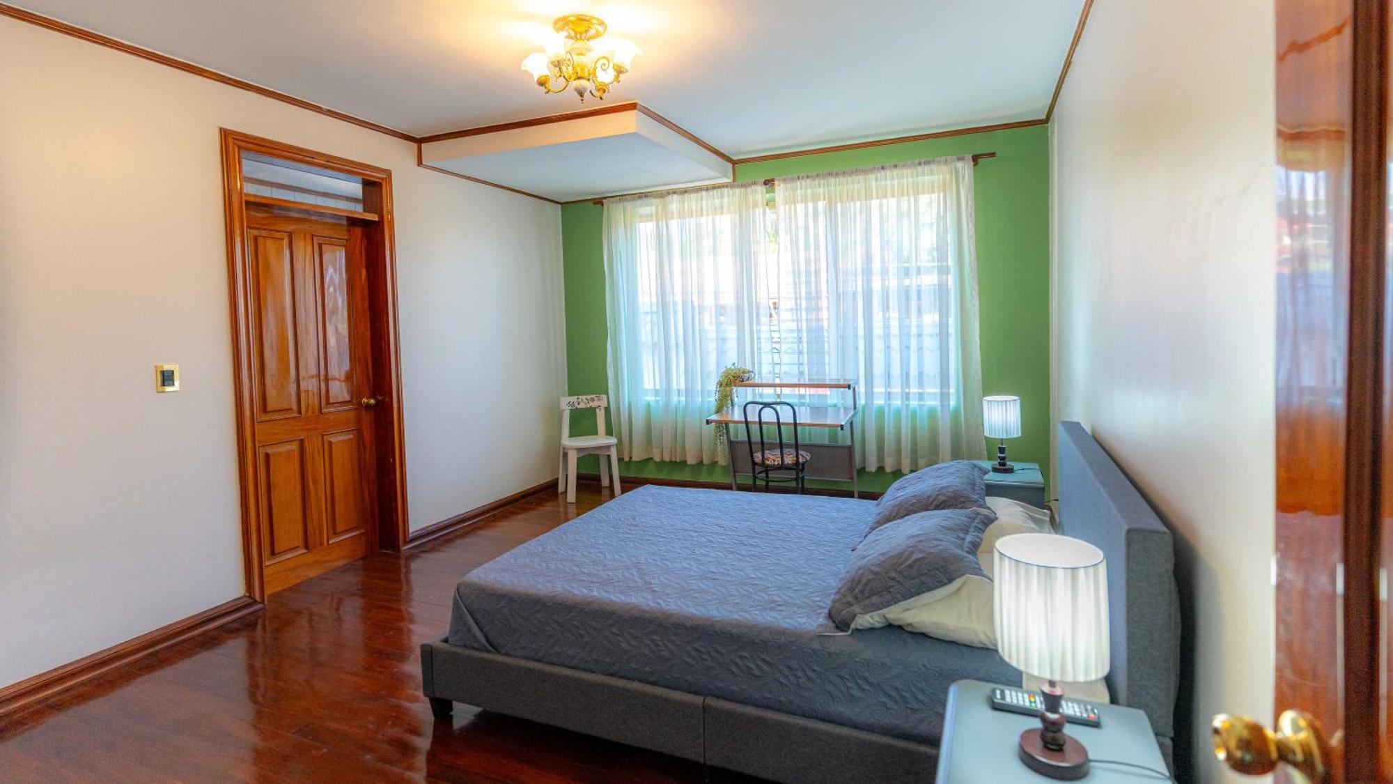 Bed & Breakfast Casa Familiar La Tortuga 3*